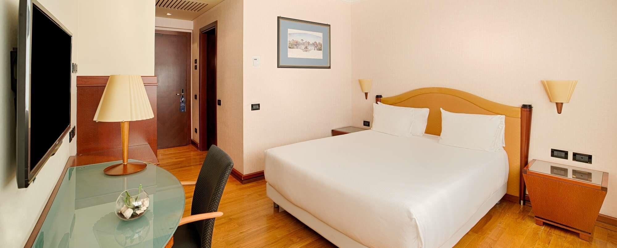 Double or Twin Standard