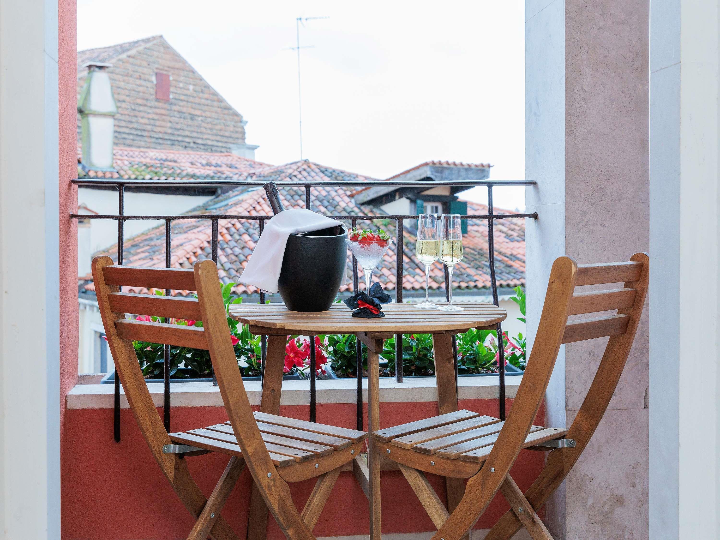 Triple Deluxe Canal View