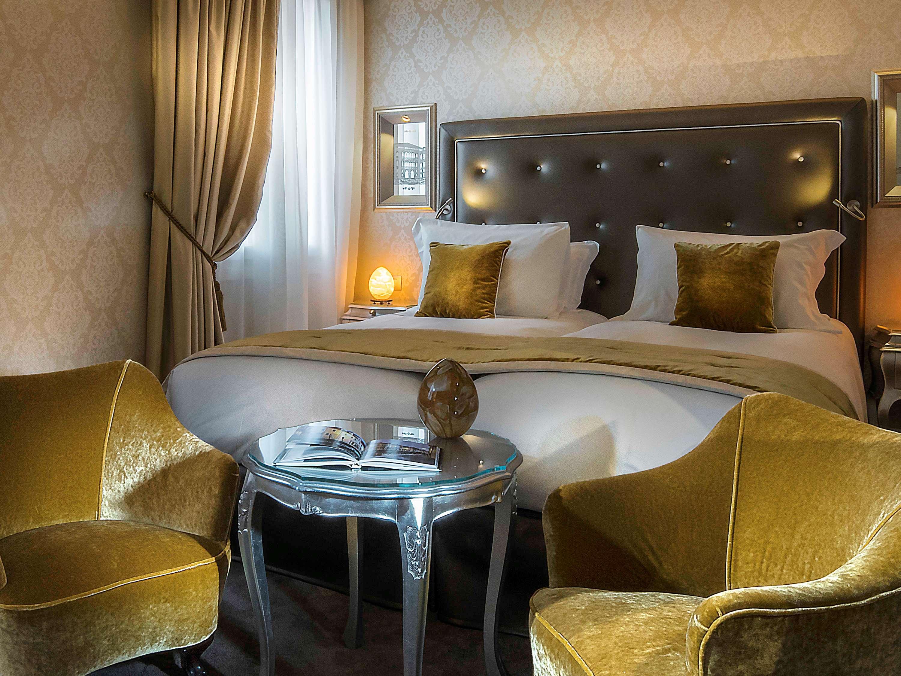 Double or Twin Superior King Bed