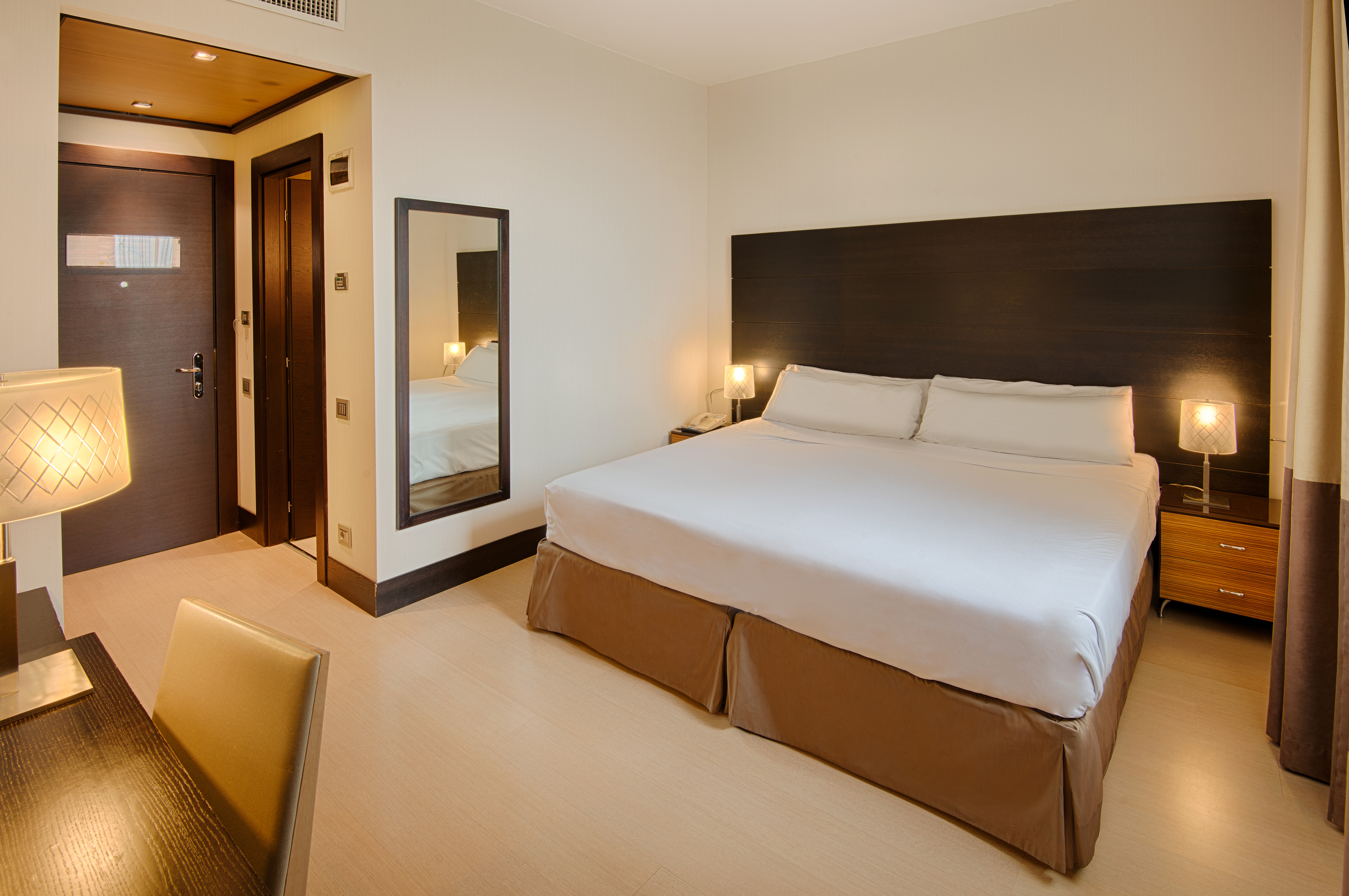 Double or Twin Standard