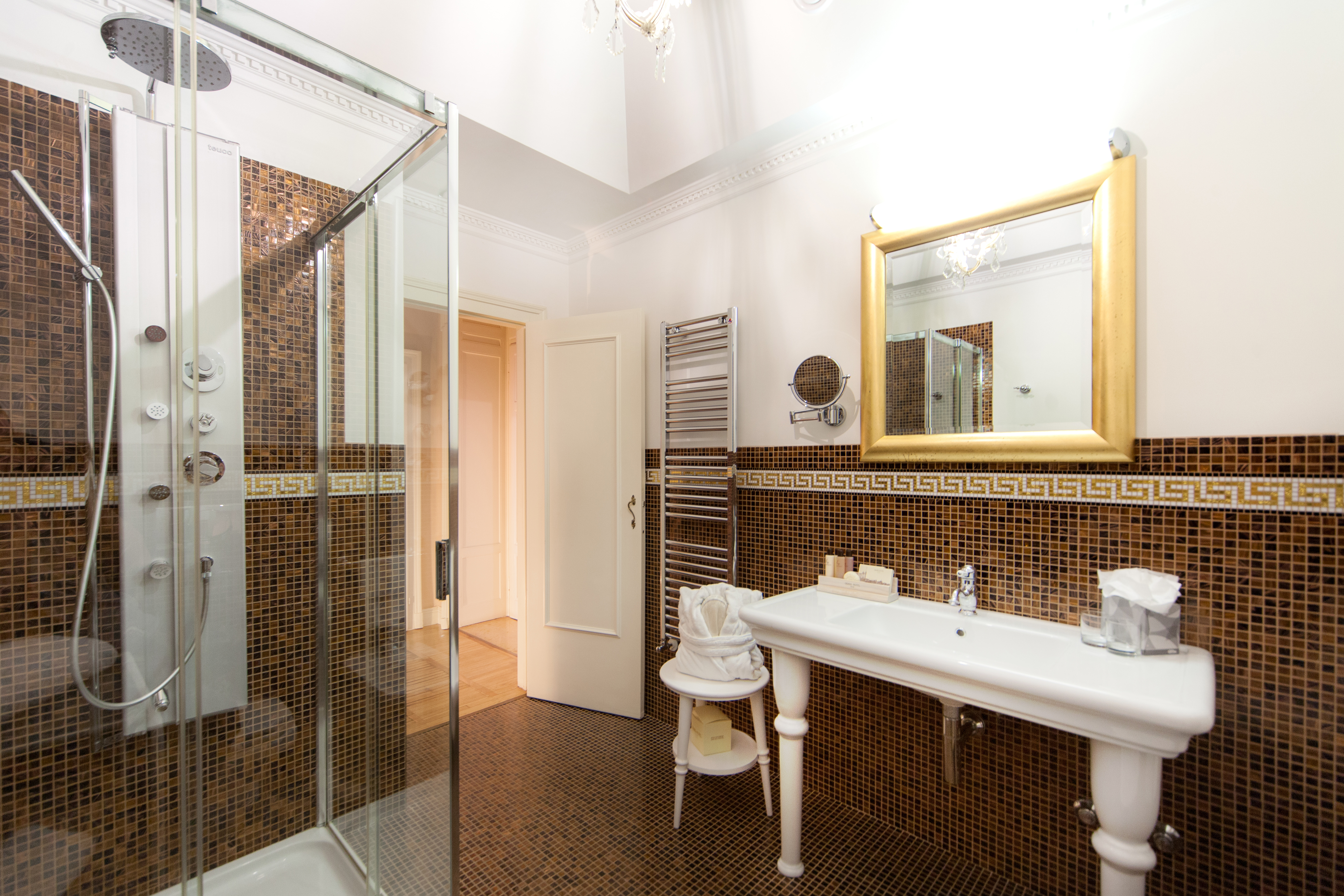 Double or Twin Executive