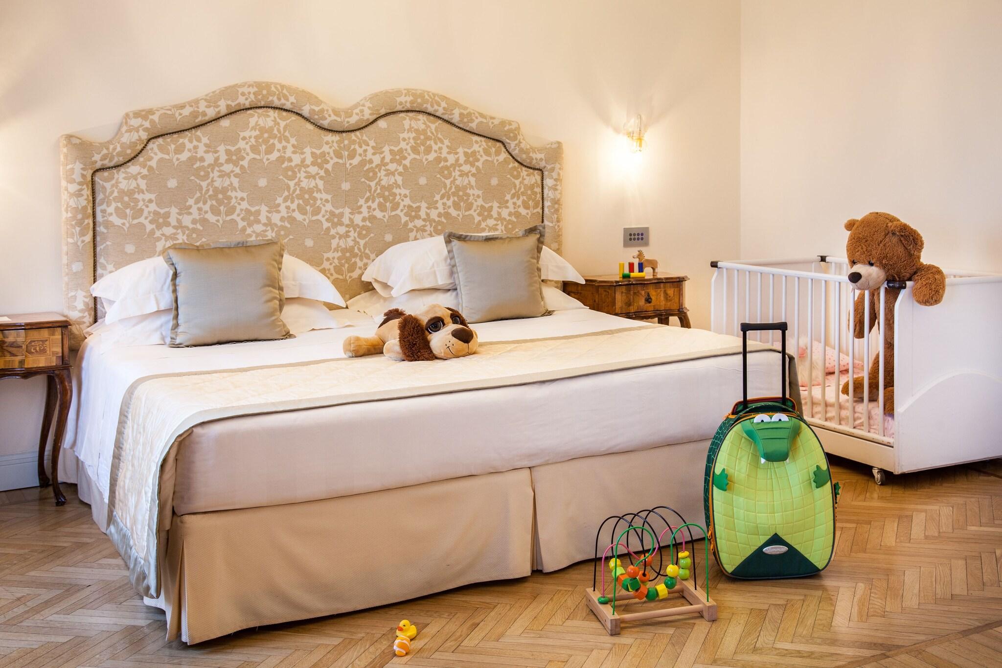 Family Room Three Beds