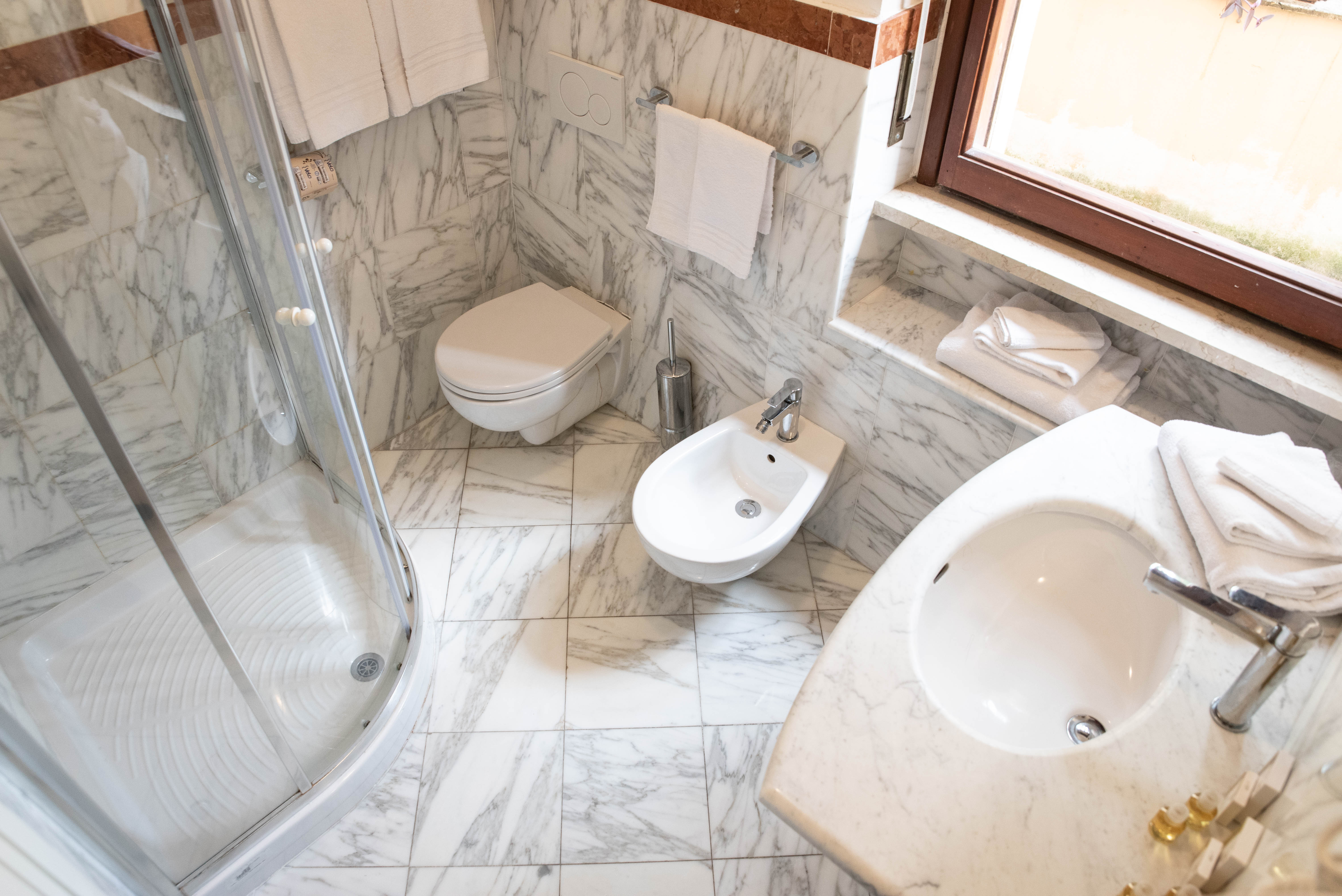 Family Room Two Bedrooms One Bathroom