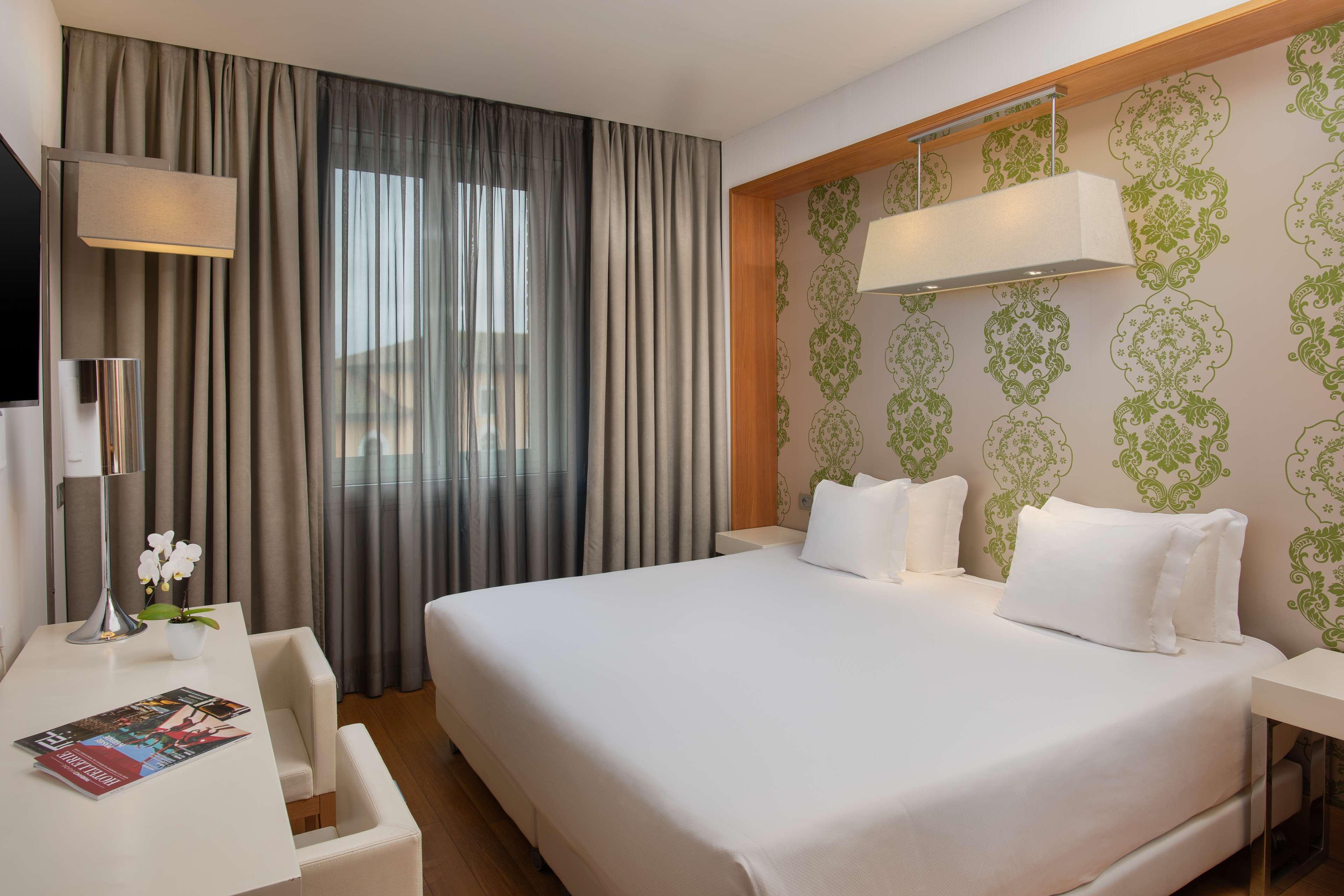 Double Single Superior