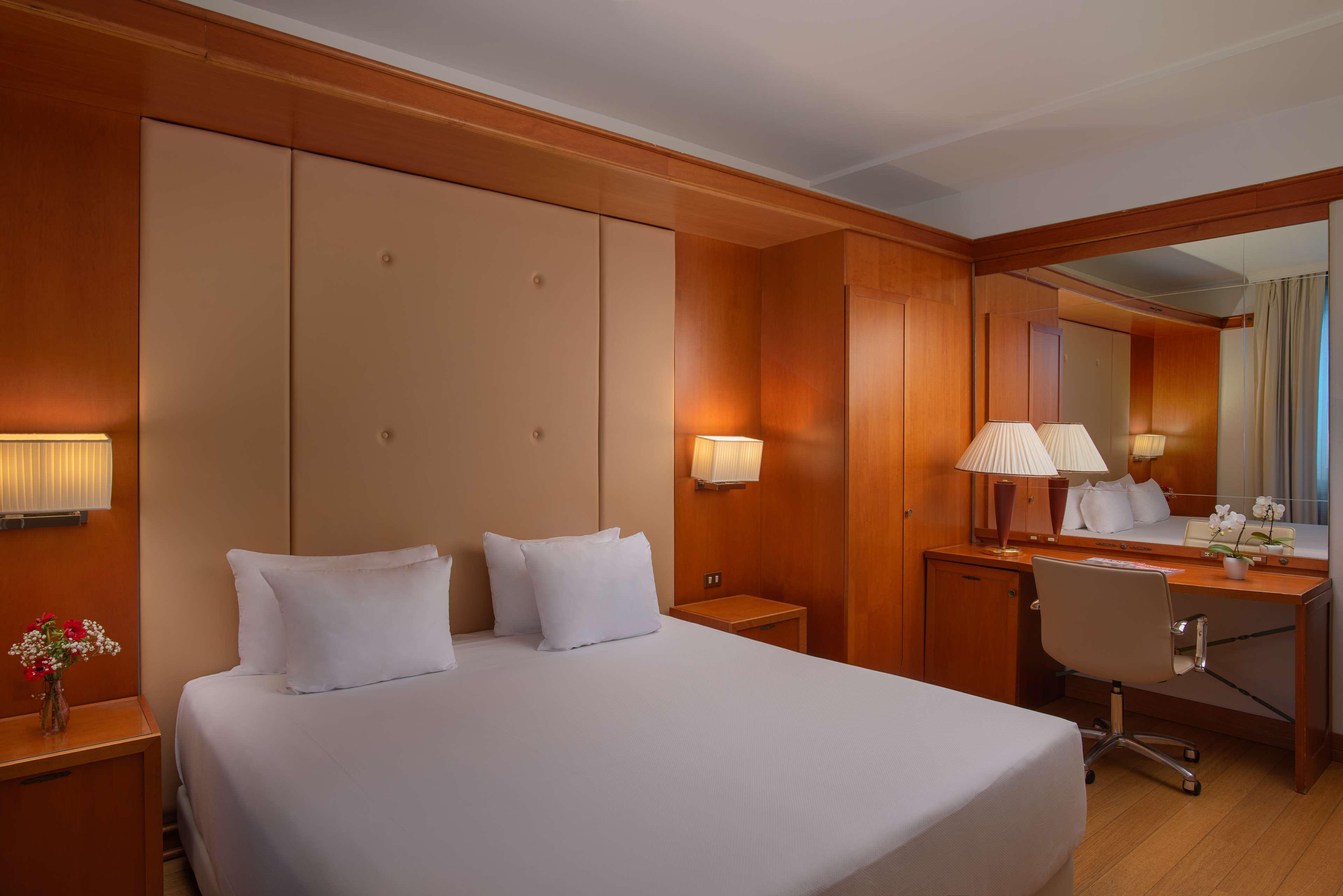 Family Room Capacity 2