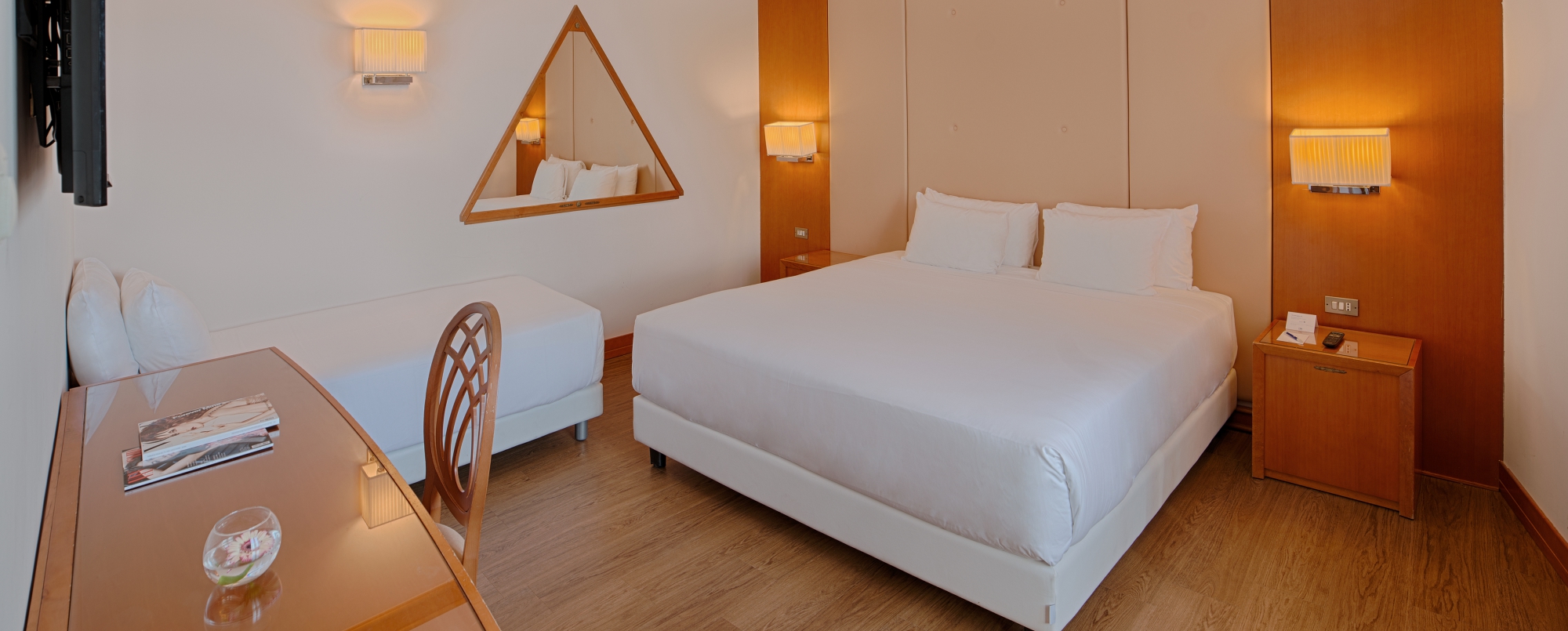 Family Room Capacity 2