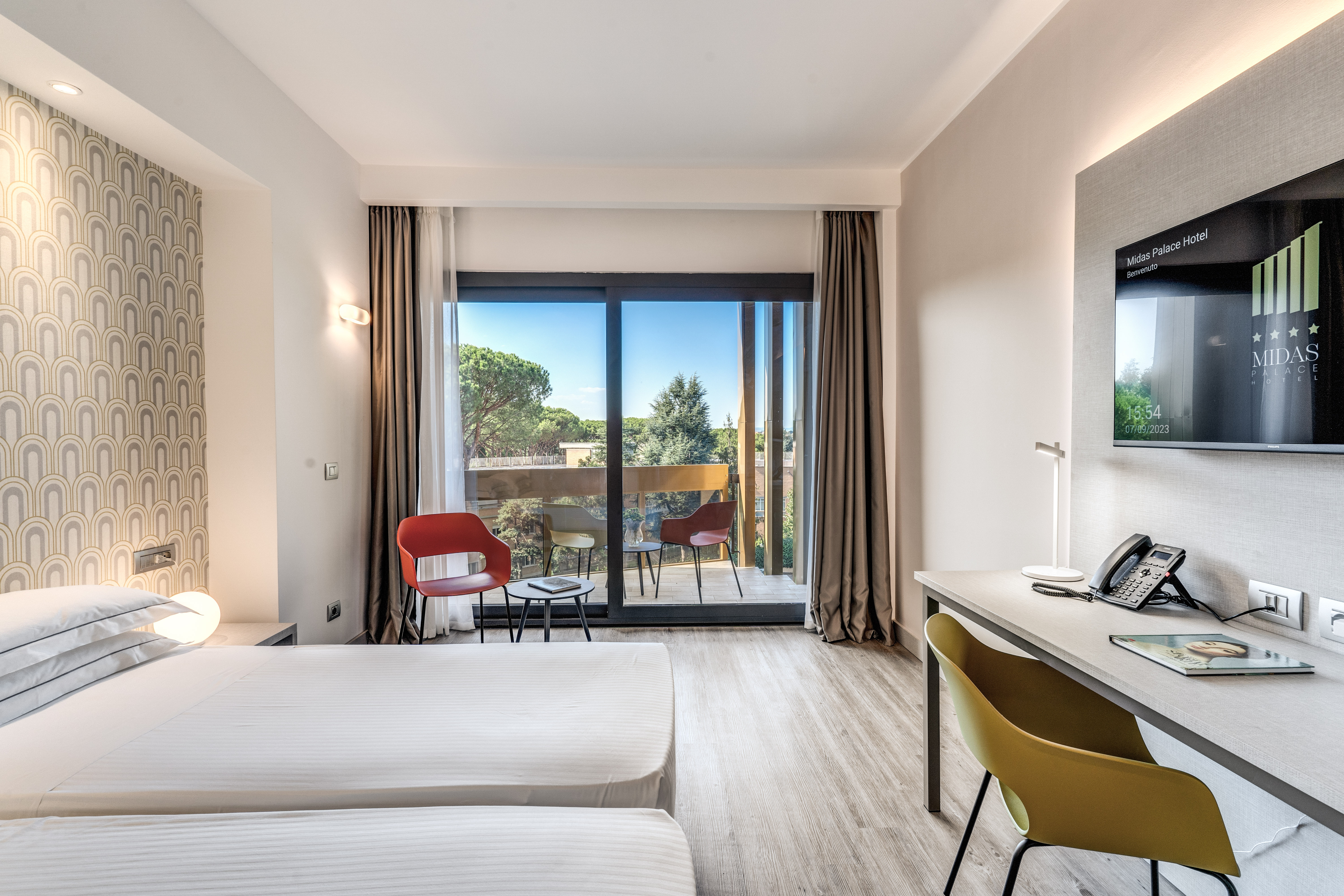 Double or Twin Executive