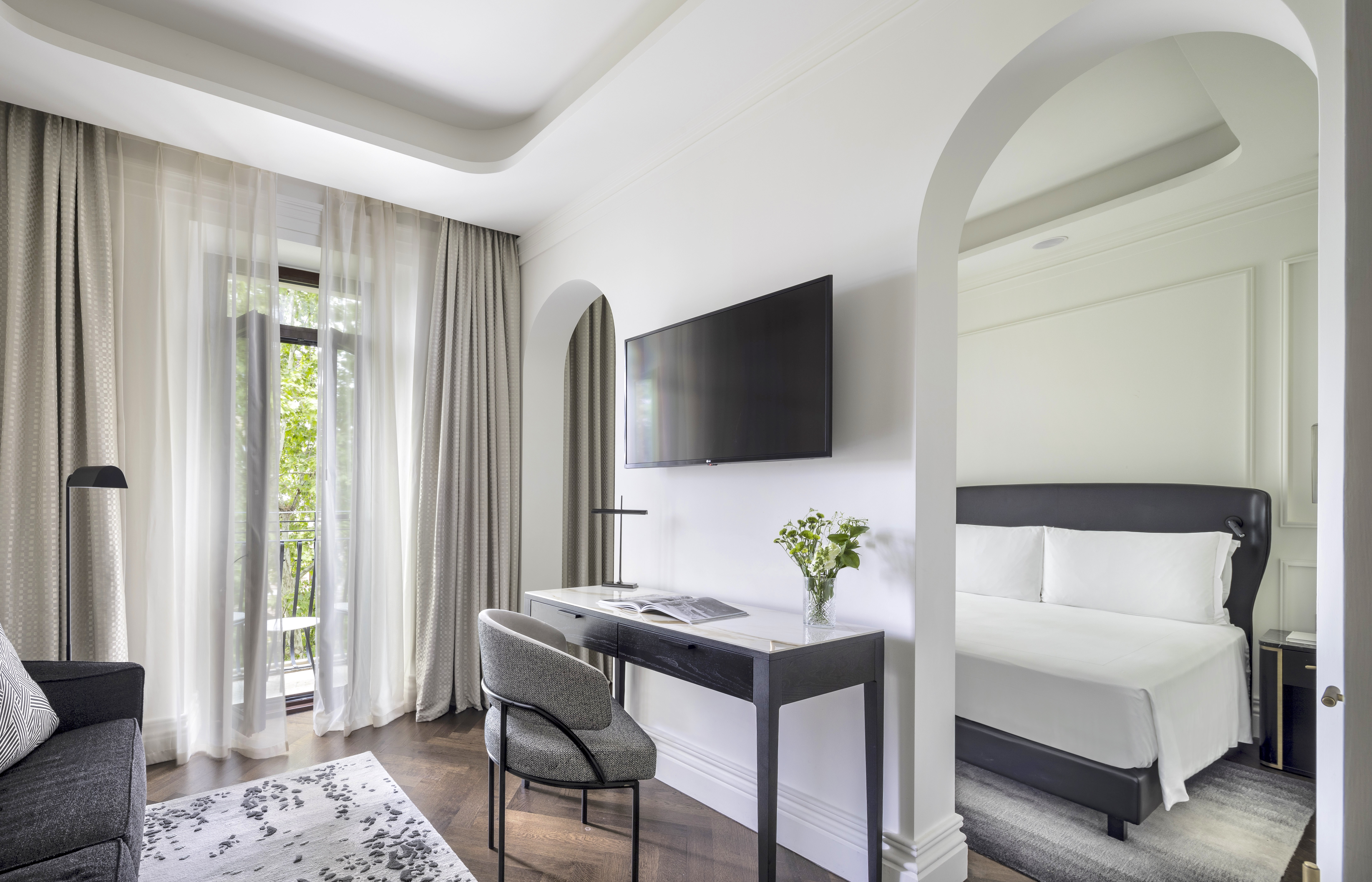 Junior Suite with Views