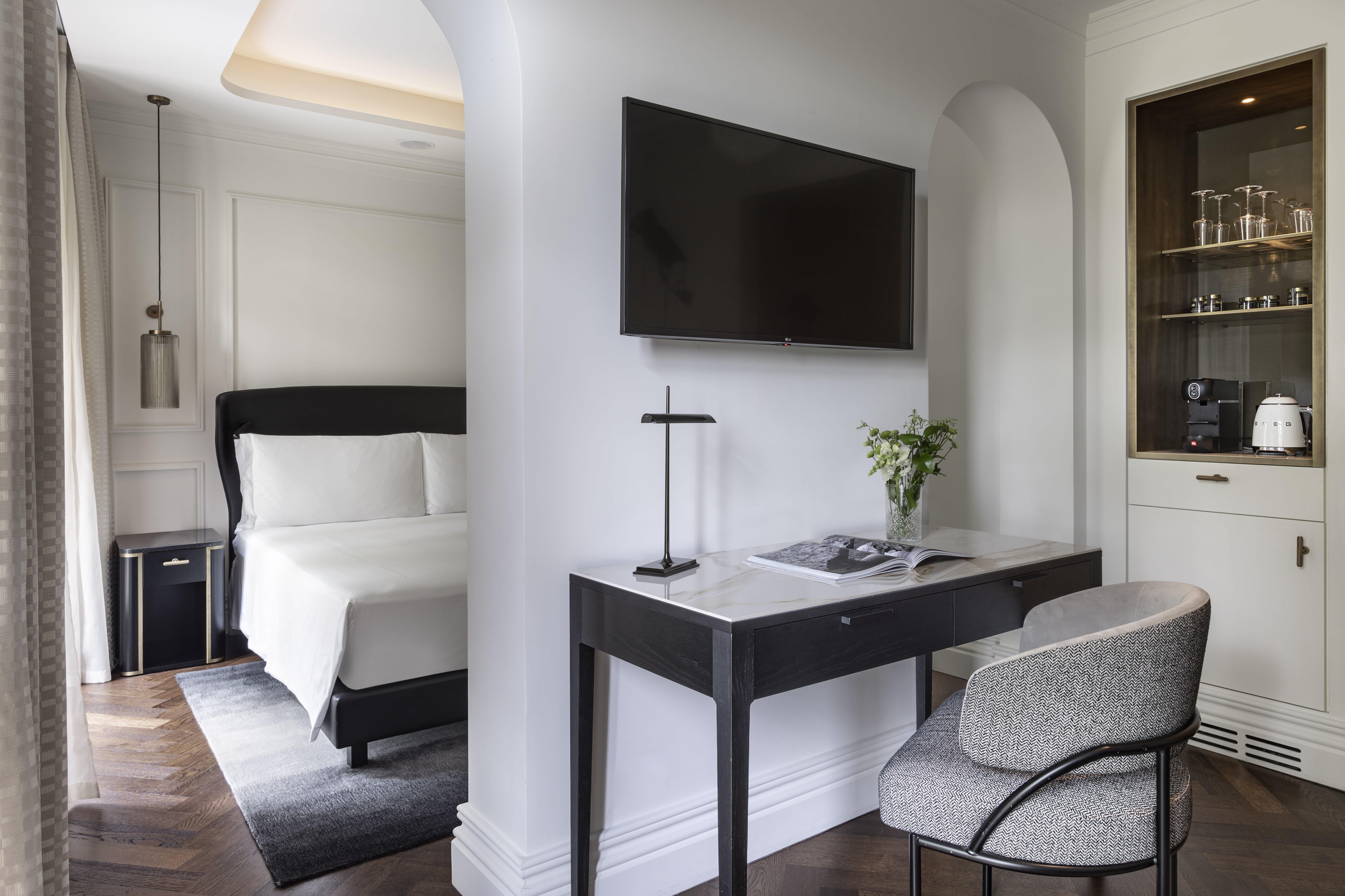 Junior Suite with Views