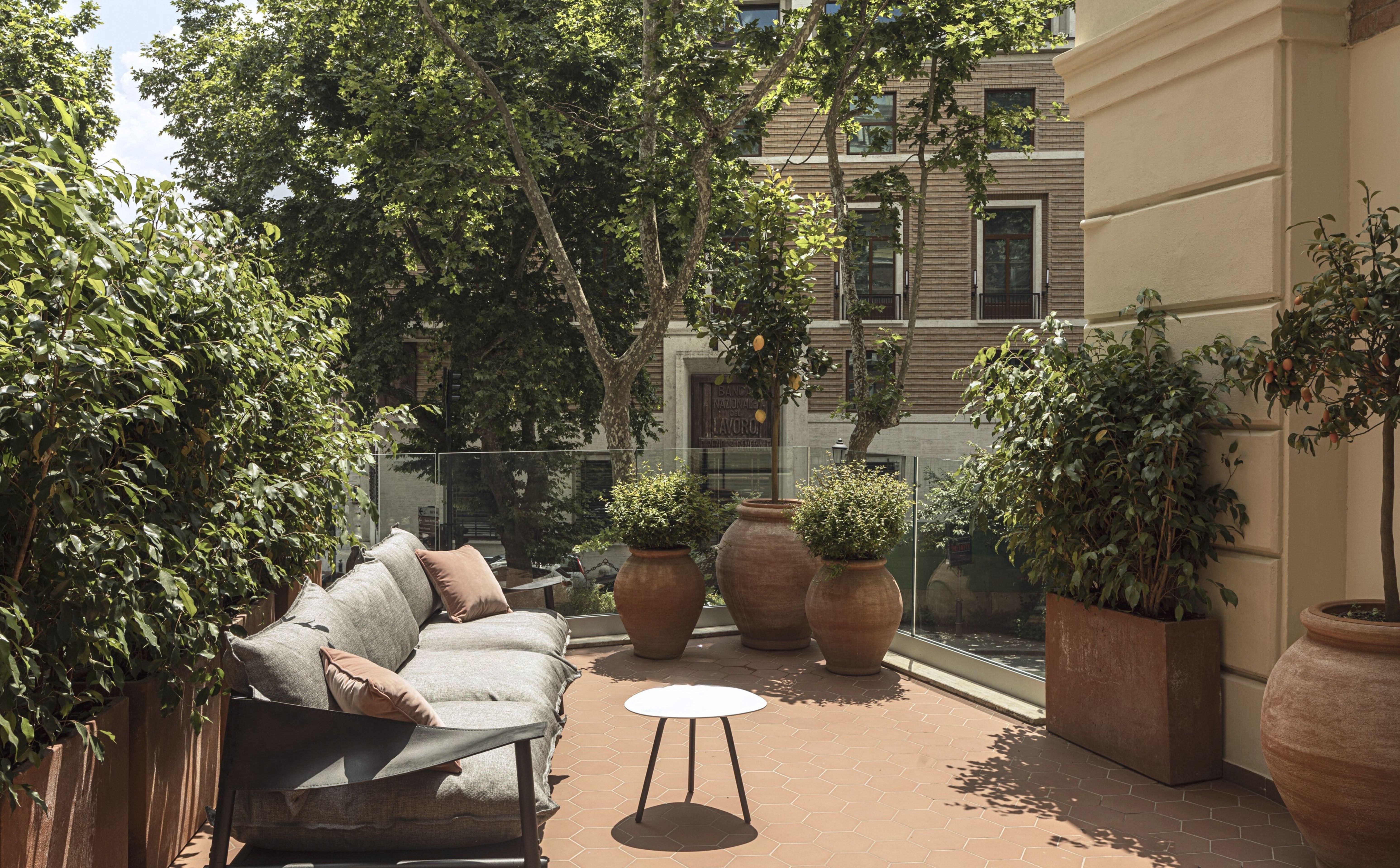 Junior Suite with Balcony with Views