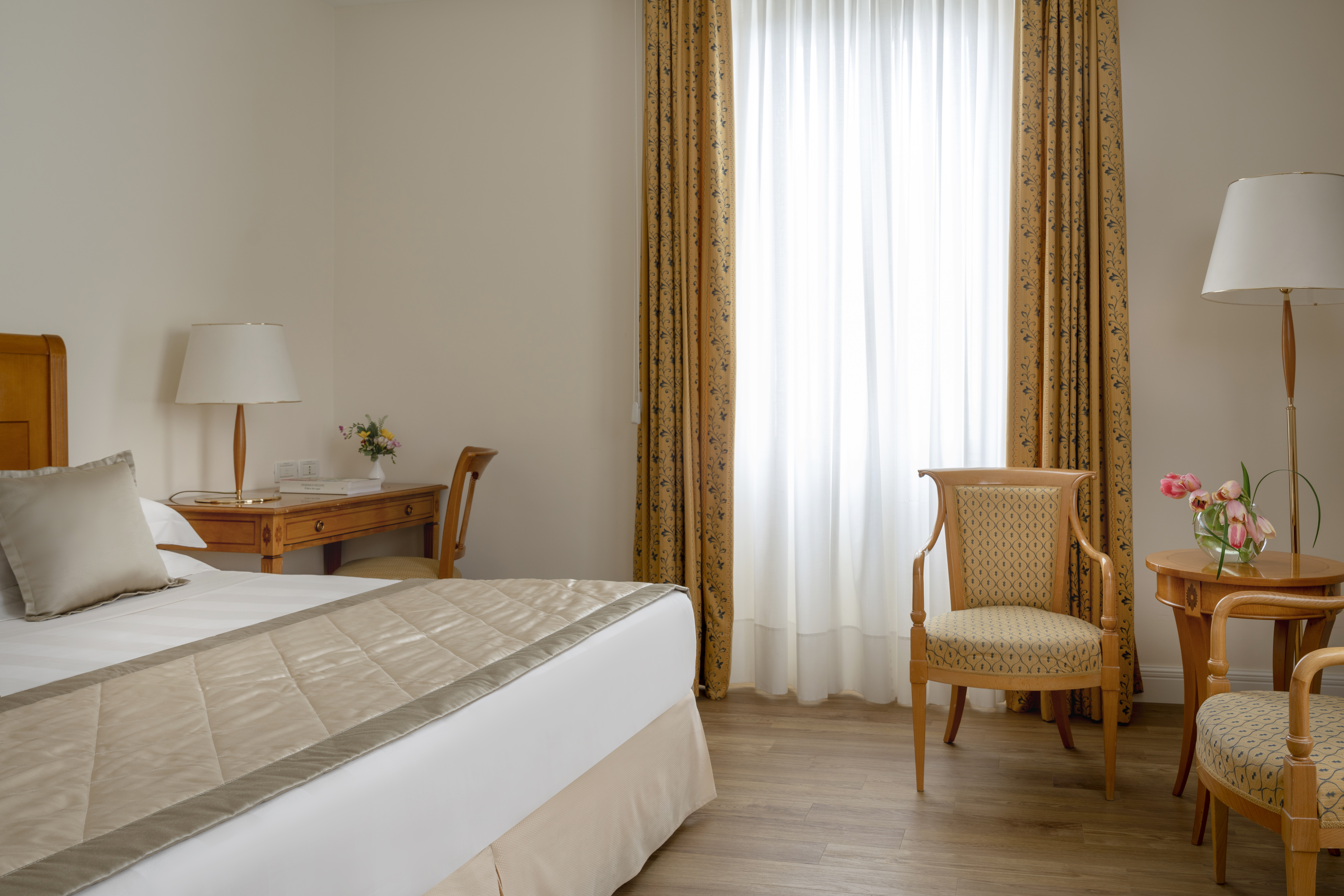 Double Single Superior