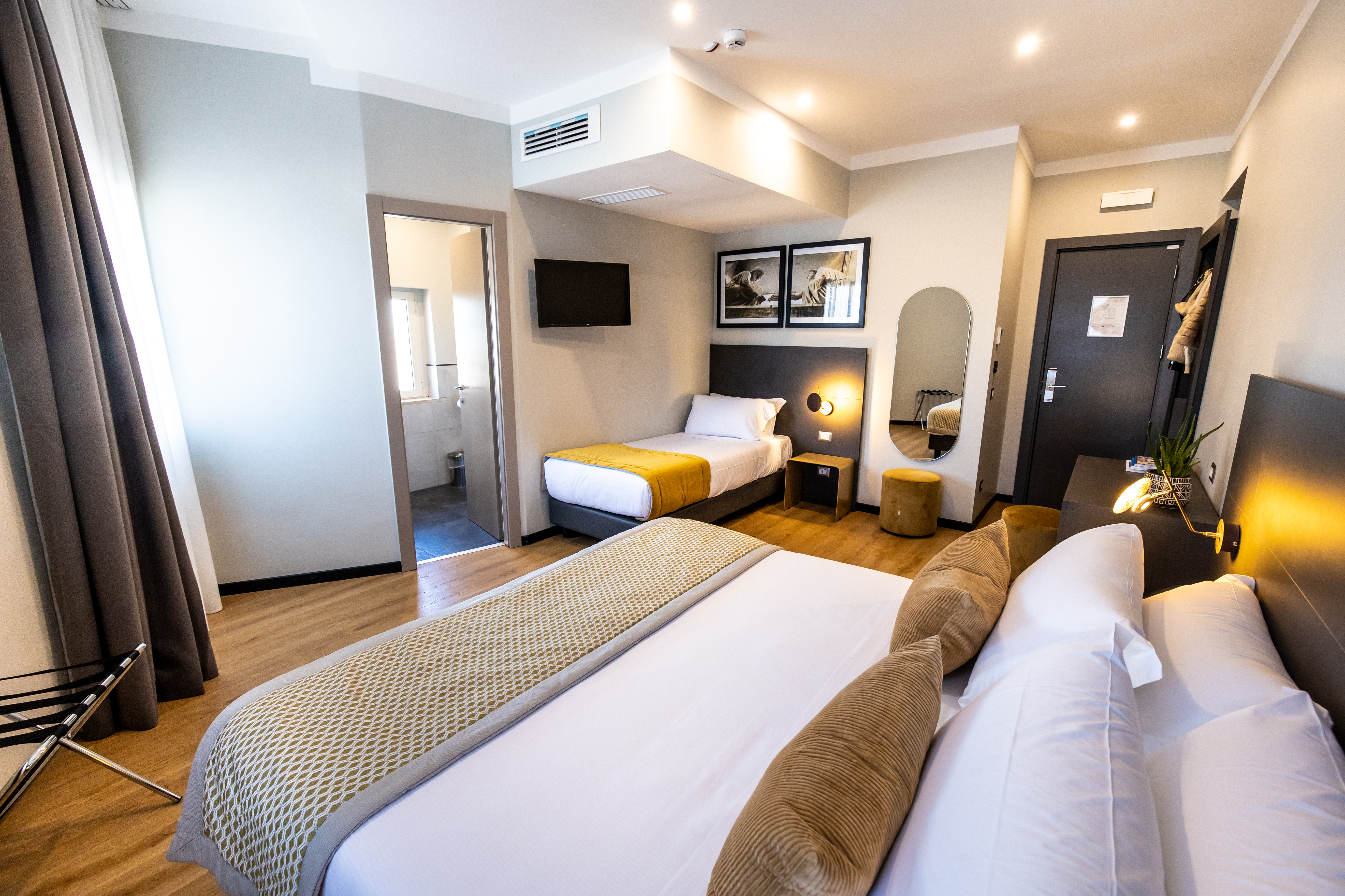 Double or Twin Deluxe