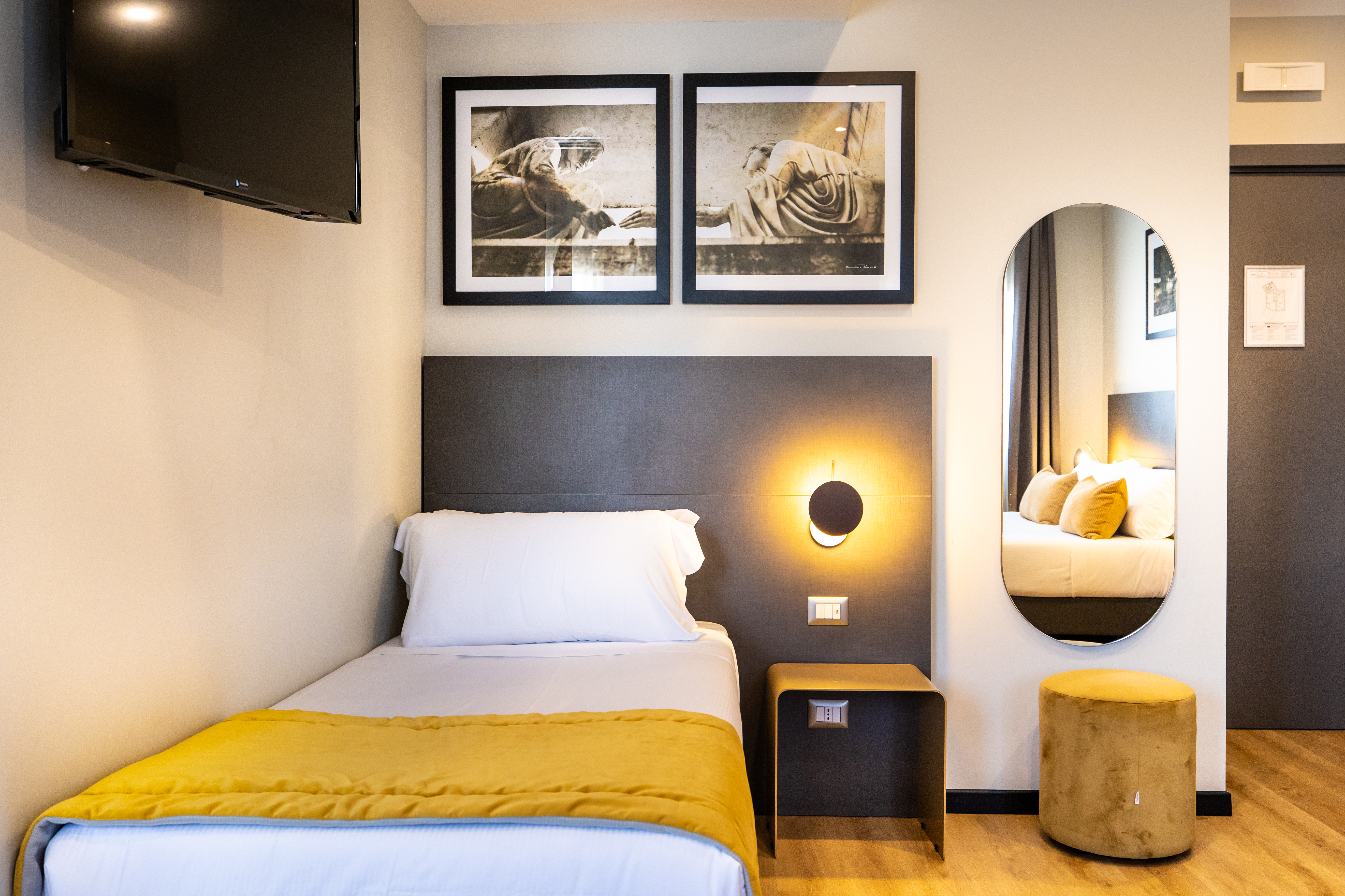 Double or Twin Deluxe