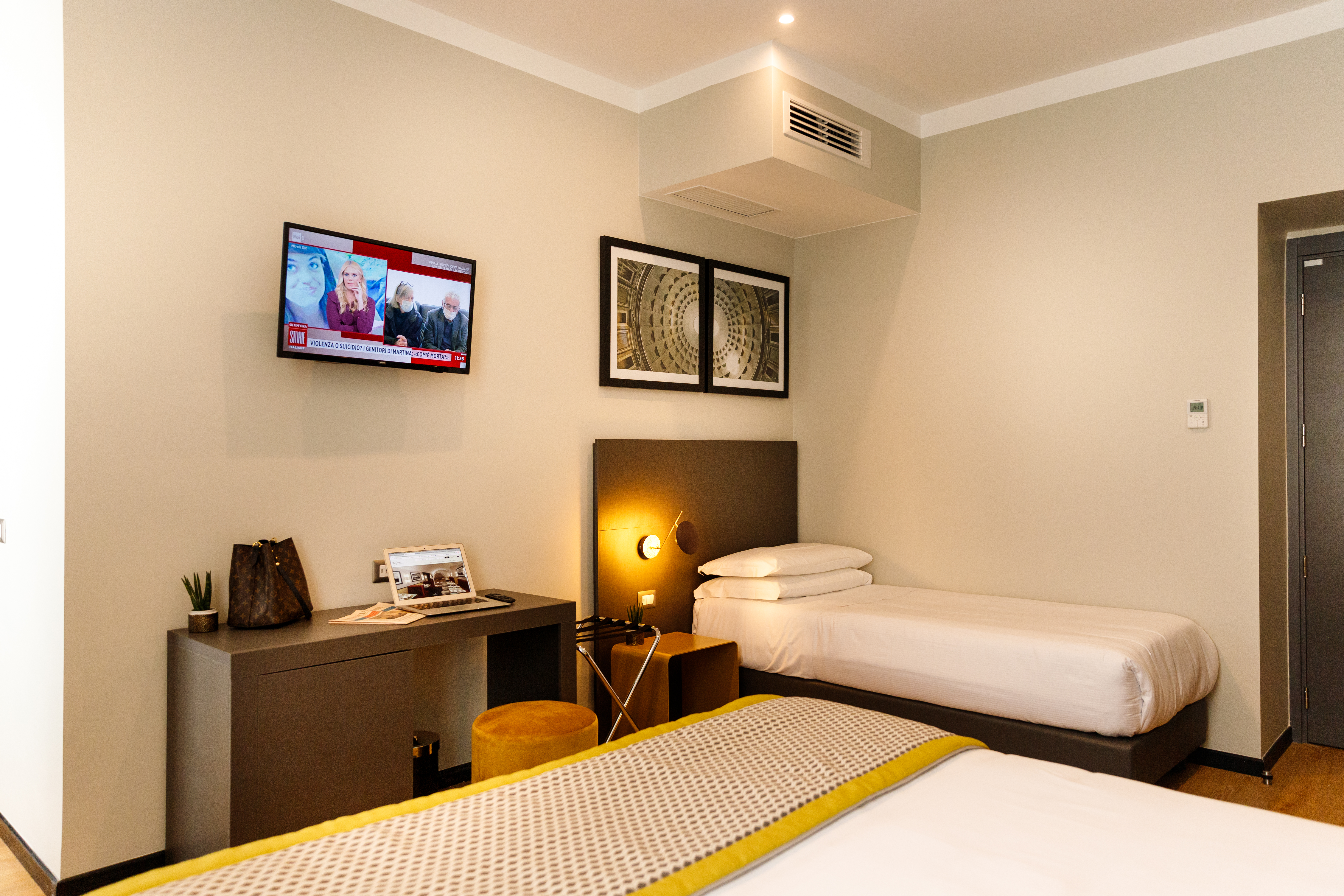 Double or Twin Deluxe