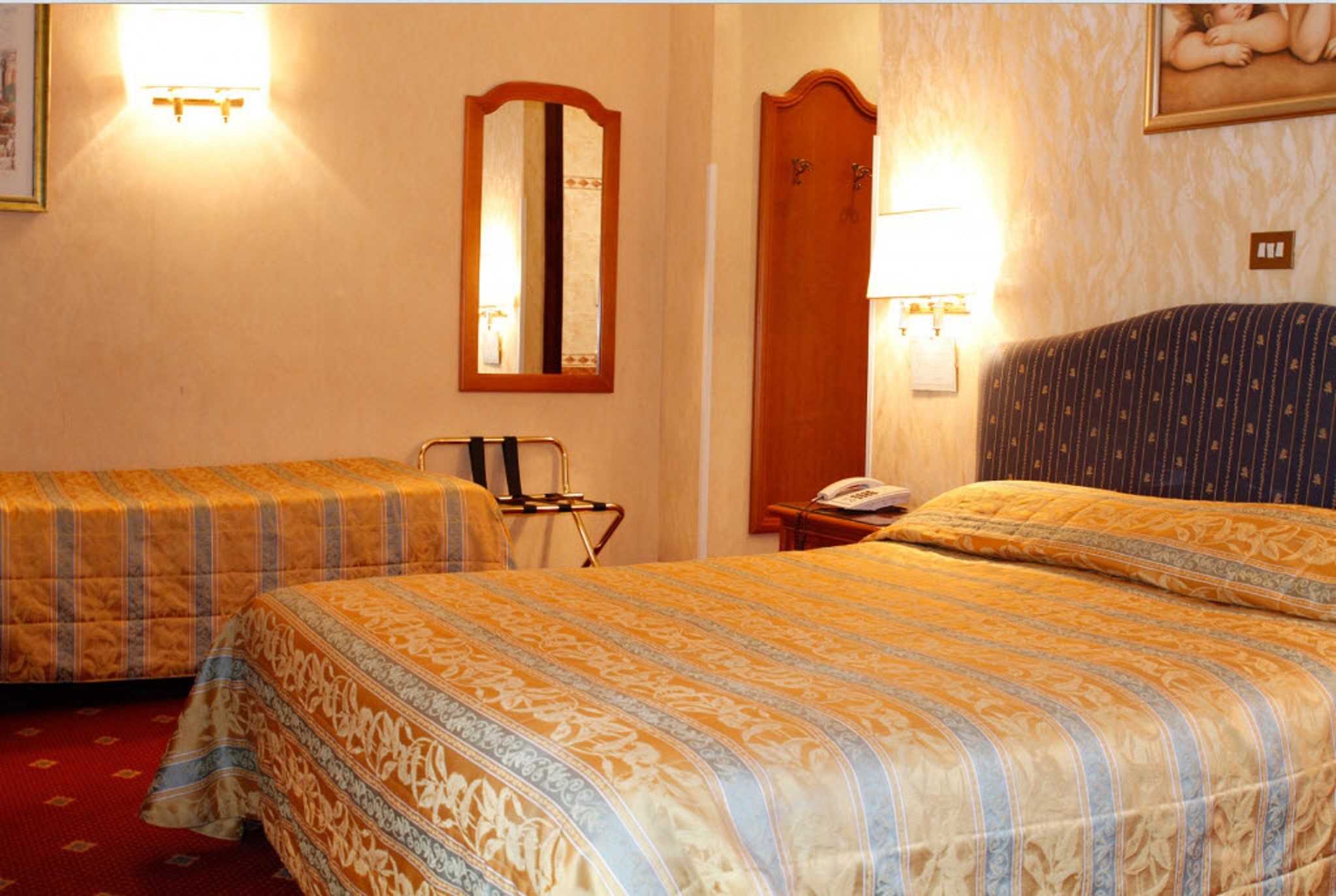 Double or Twin Standard