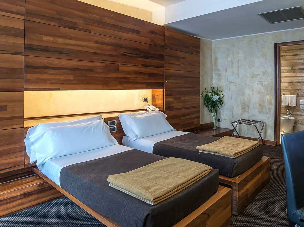 Double Single Superior