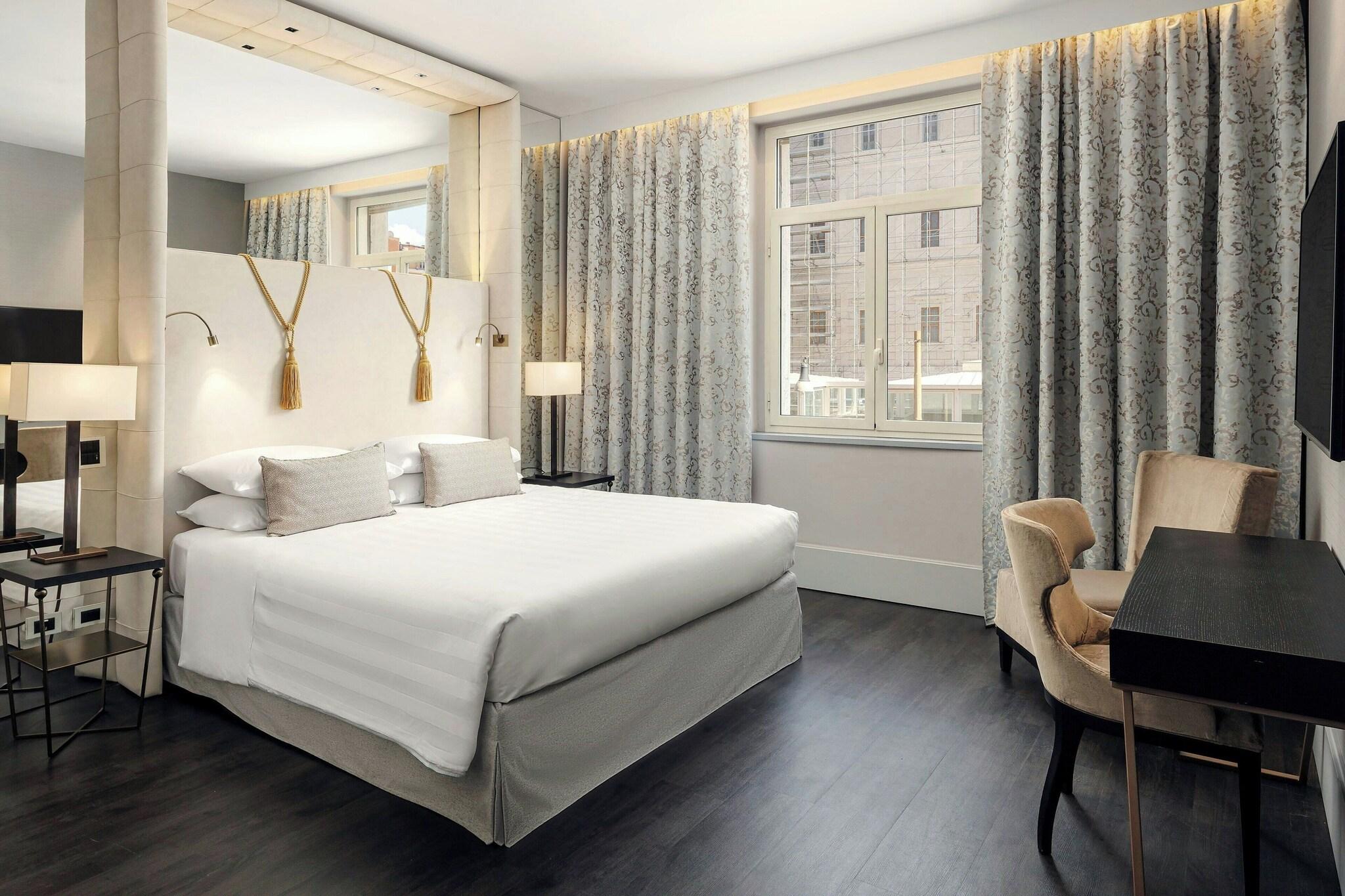 Double Deluxe with Views