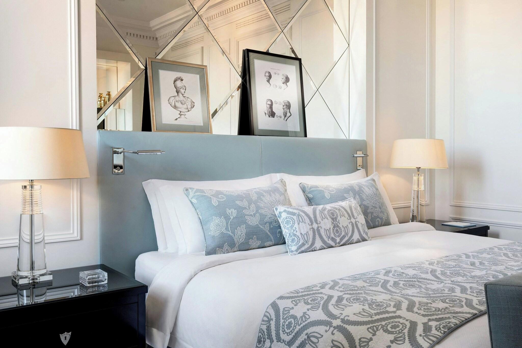 Double King Size Bed