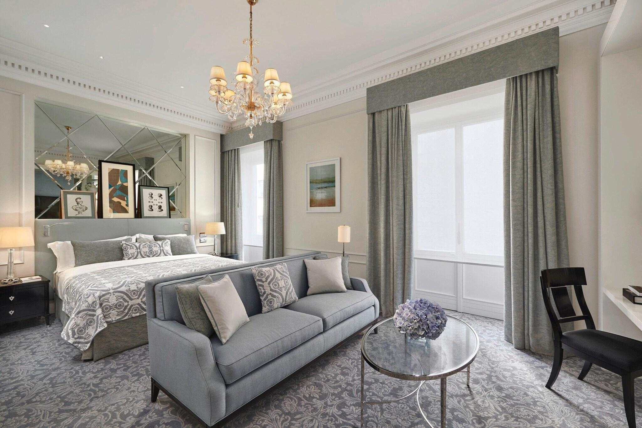 Double King Size Bed