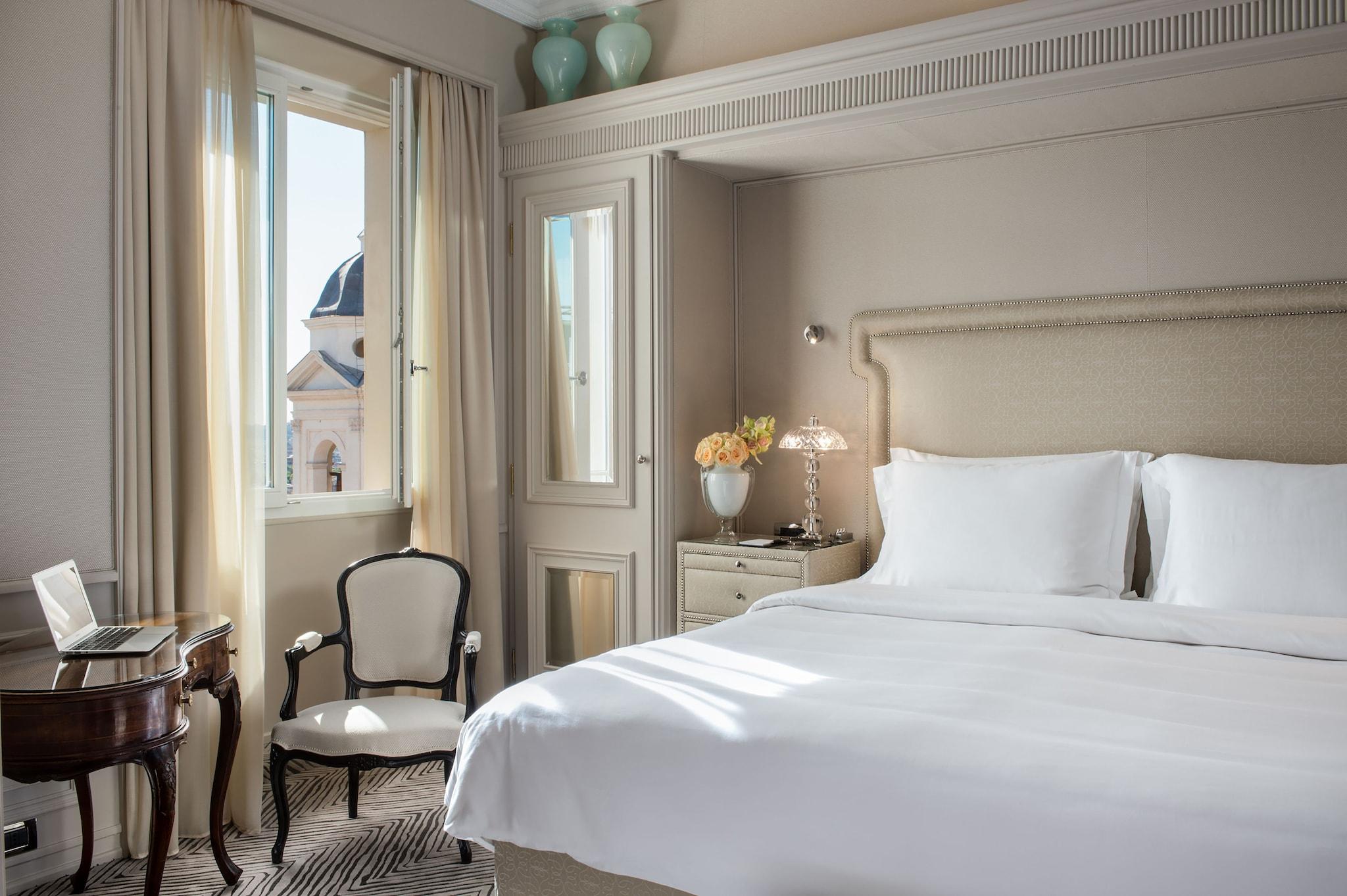 Suite Executive King Bed