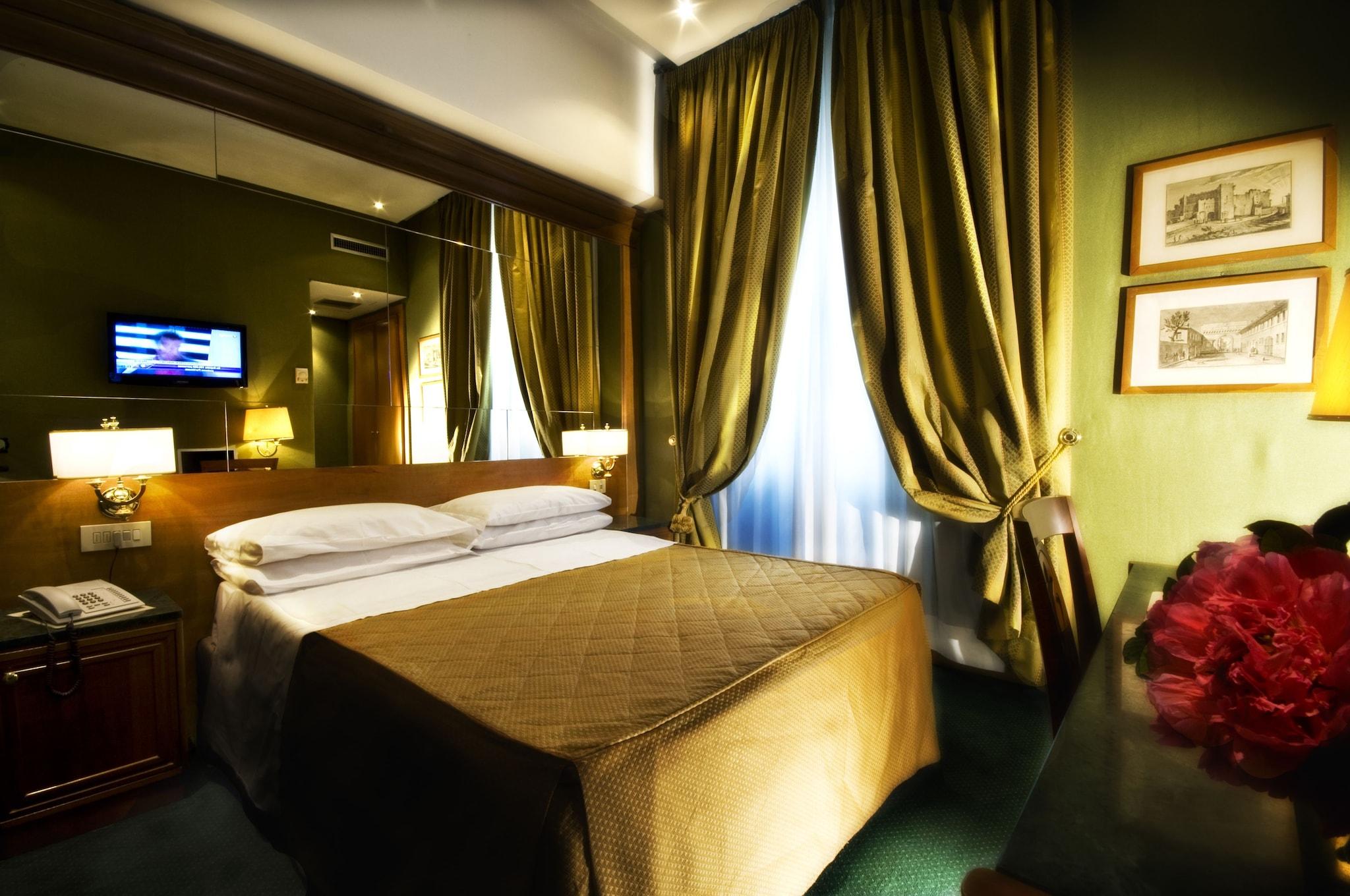 Bed in Dormitory Luxury