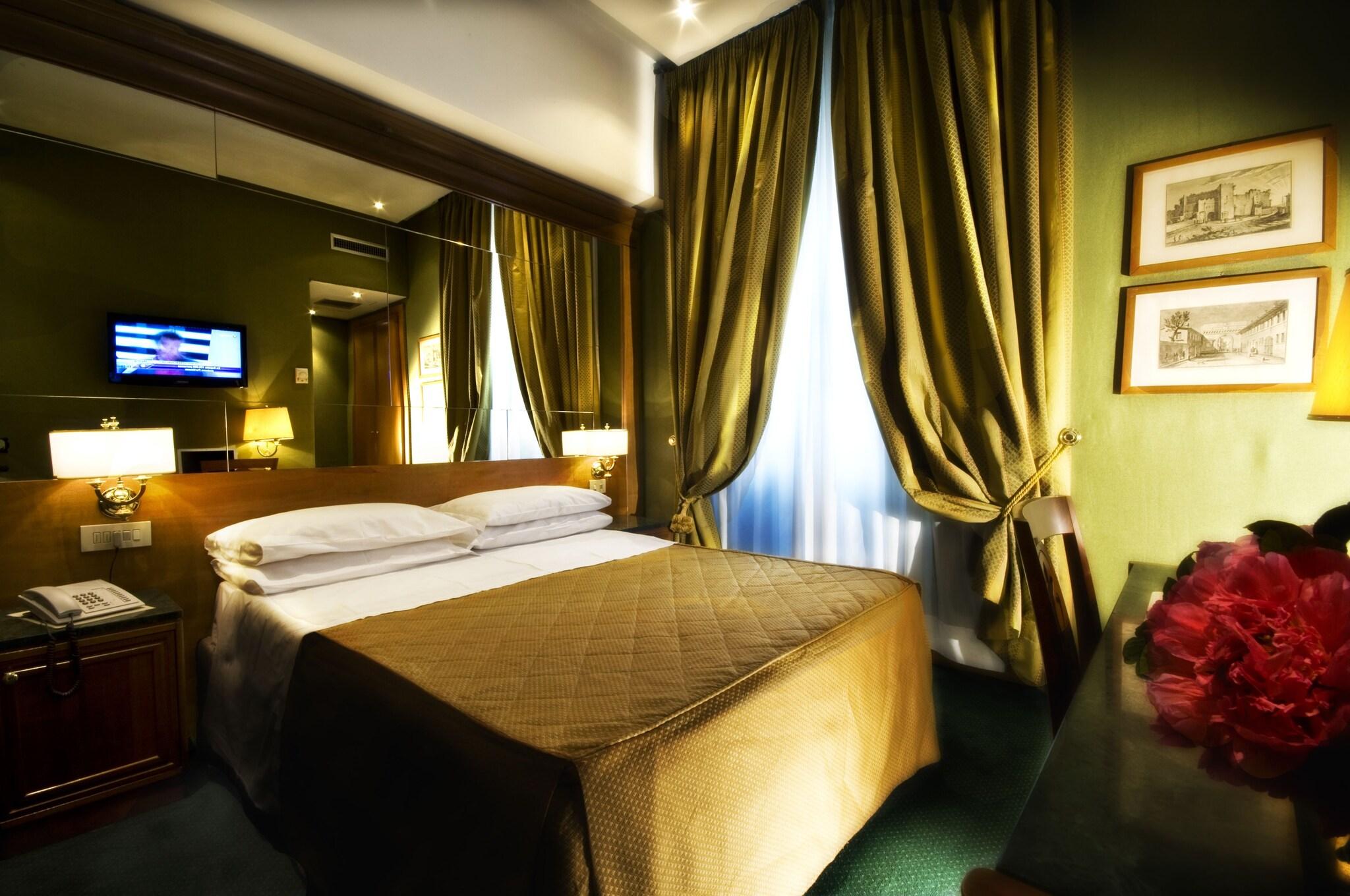 Quadruple with Double Bed