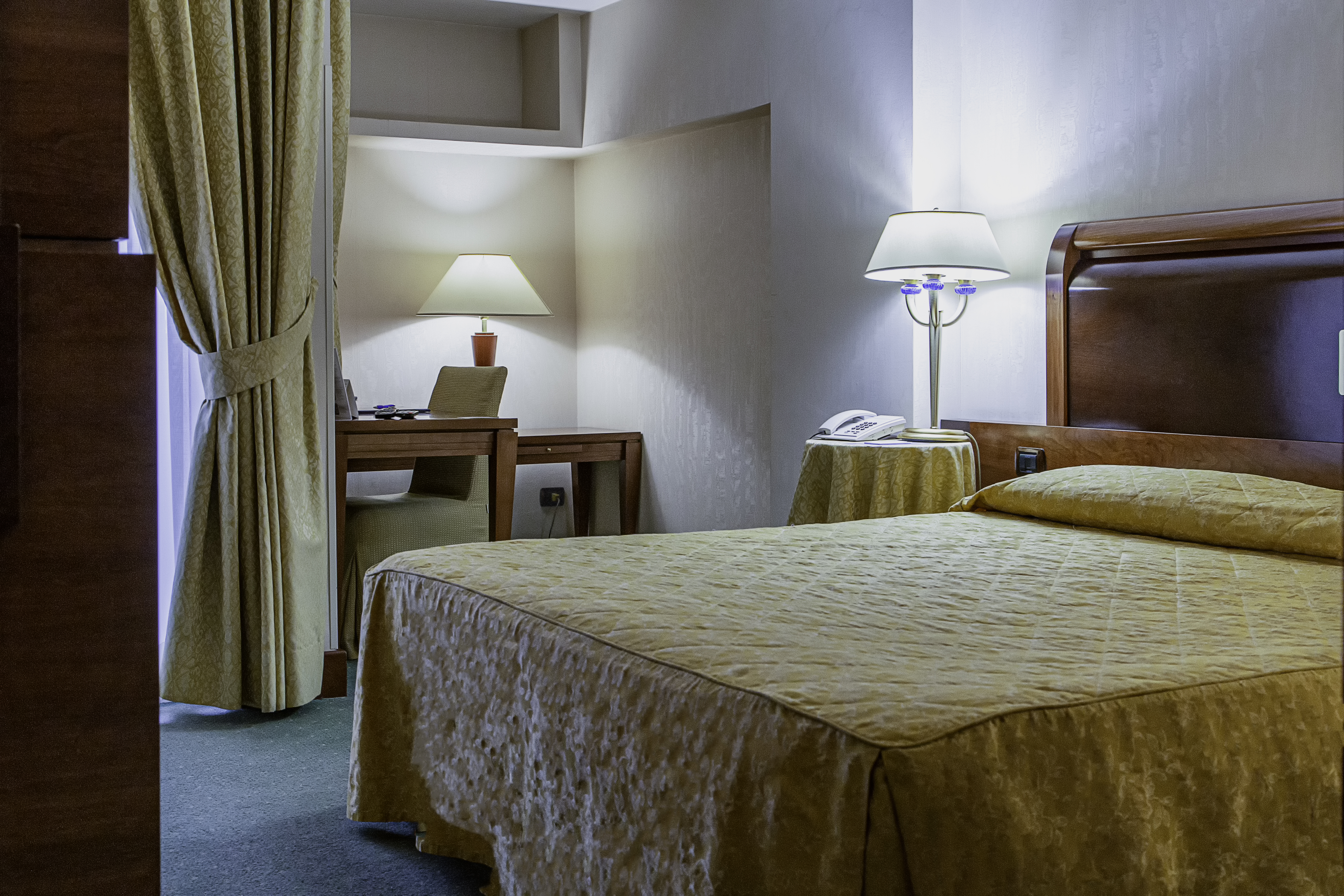 Double Single Superior