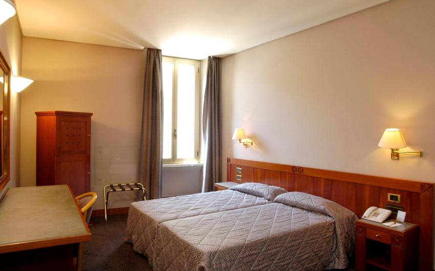 Double or Twin Standard