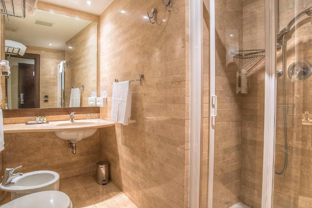 Double Single Superior