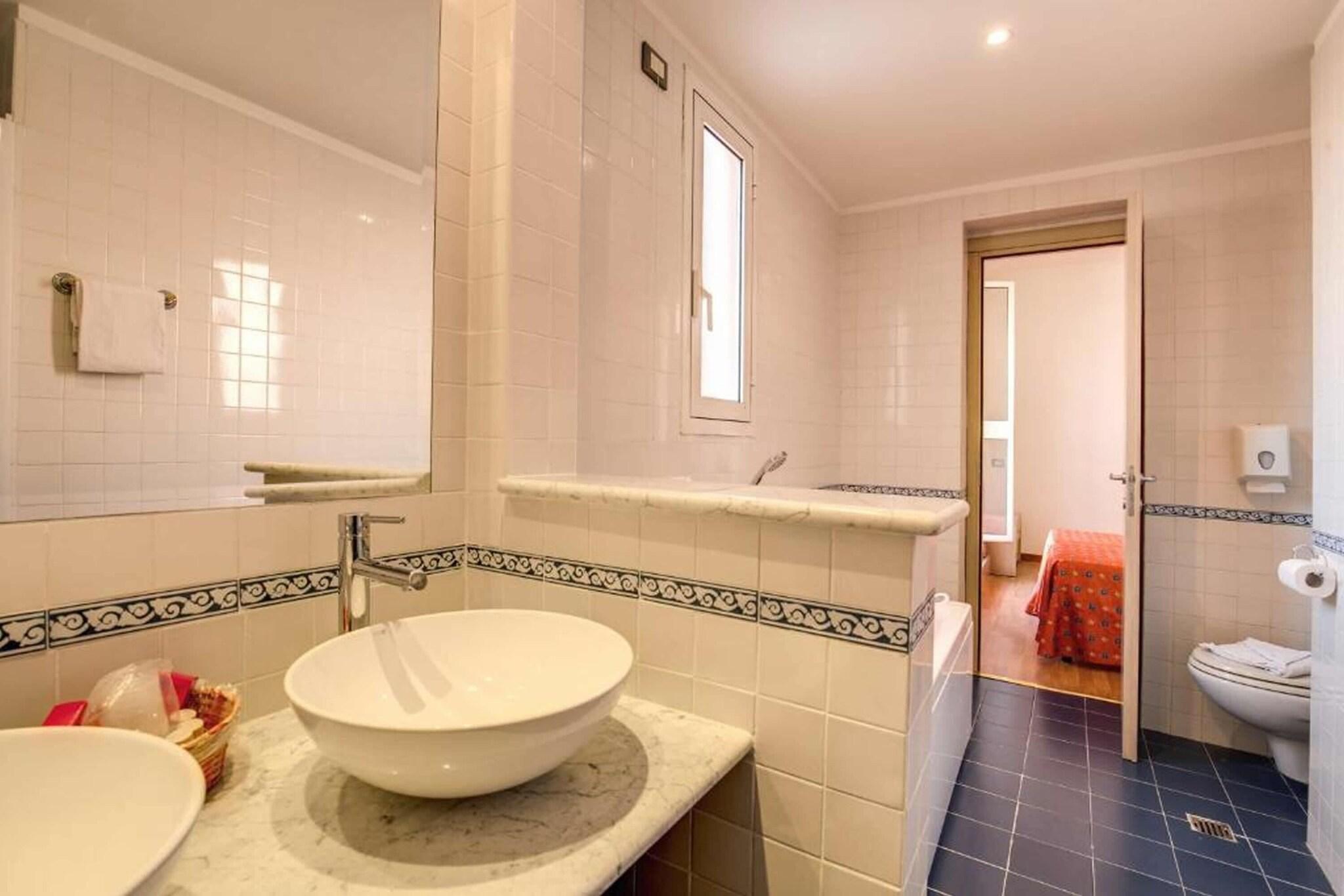 Triple Superior Queen Bed