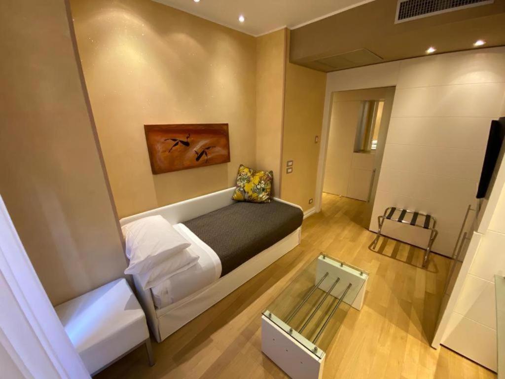 Double Single Superior