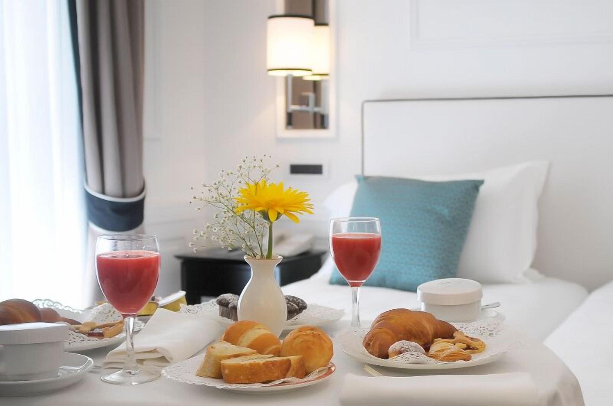 Suite with Double Bed