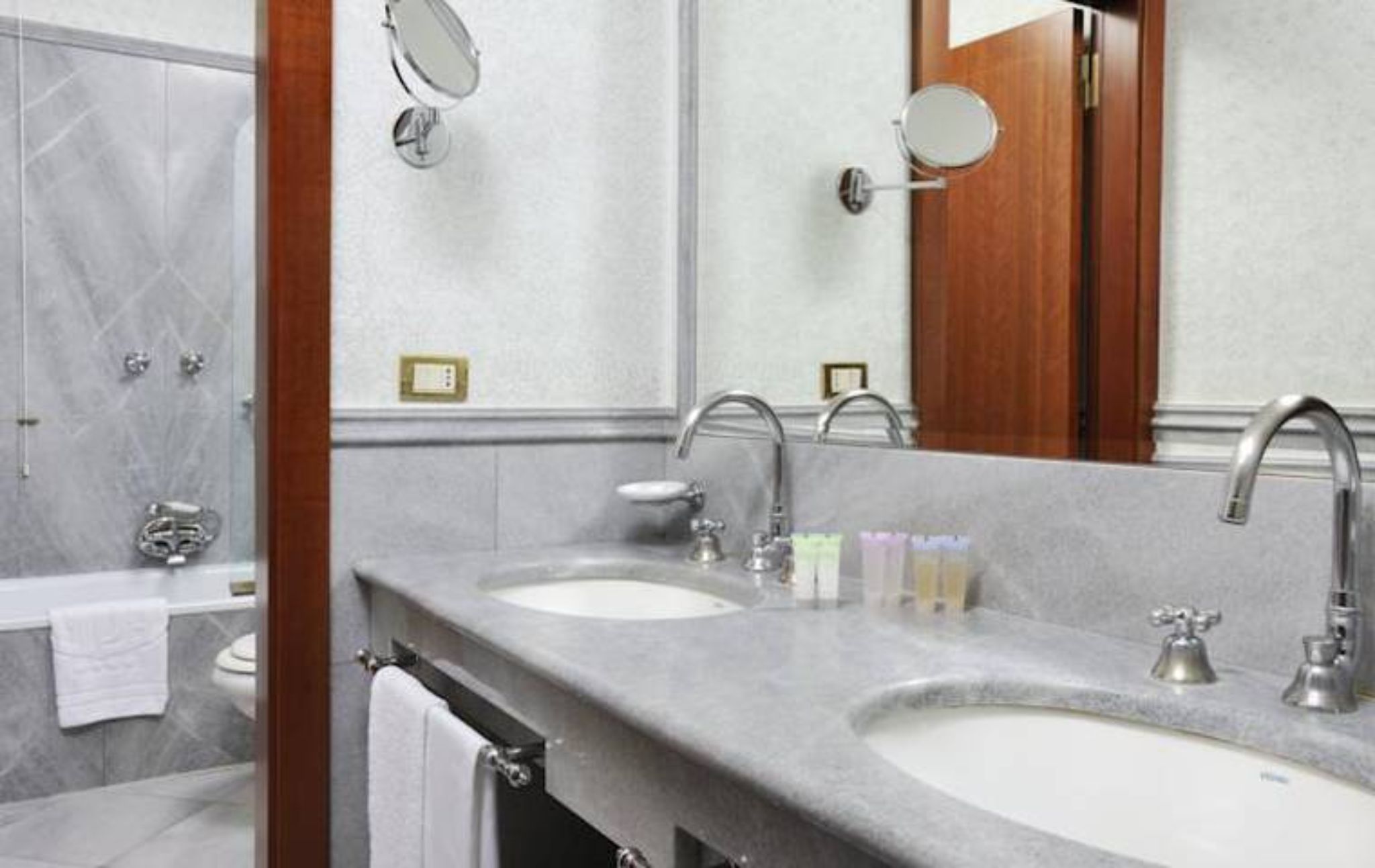 Double or Twin Superior