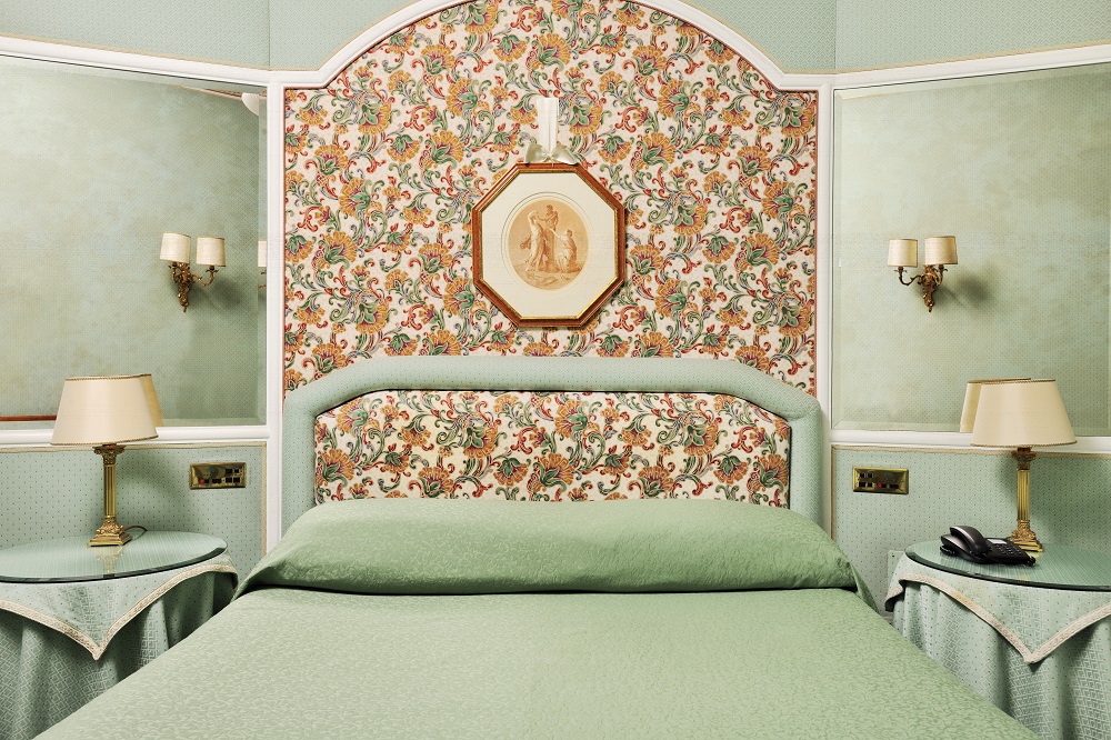 Double Single Classic