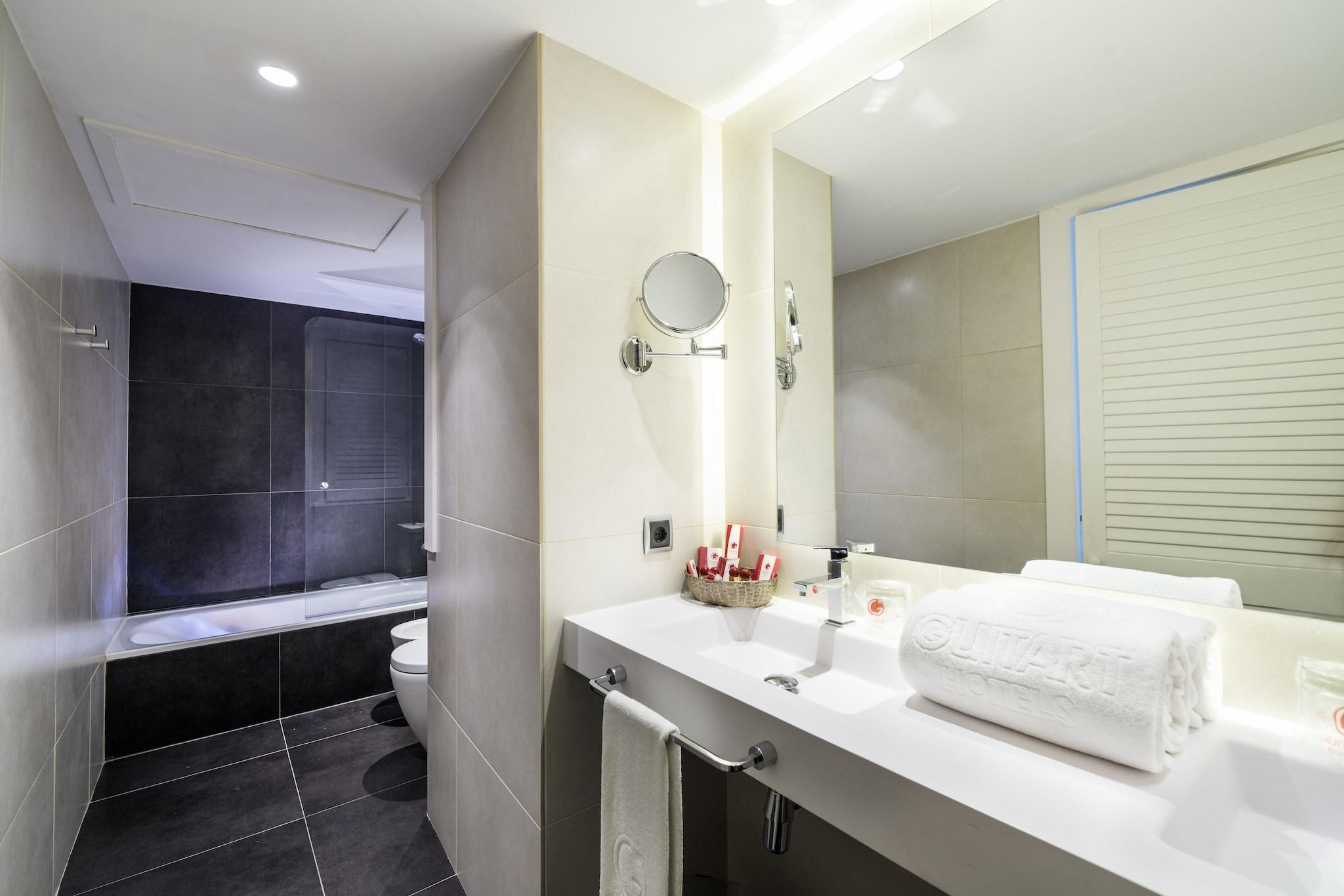 Junior Suite with Double Bed