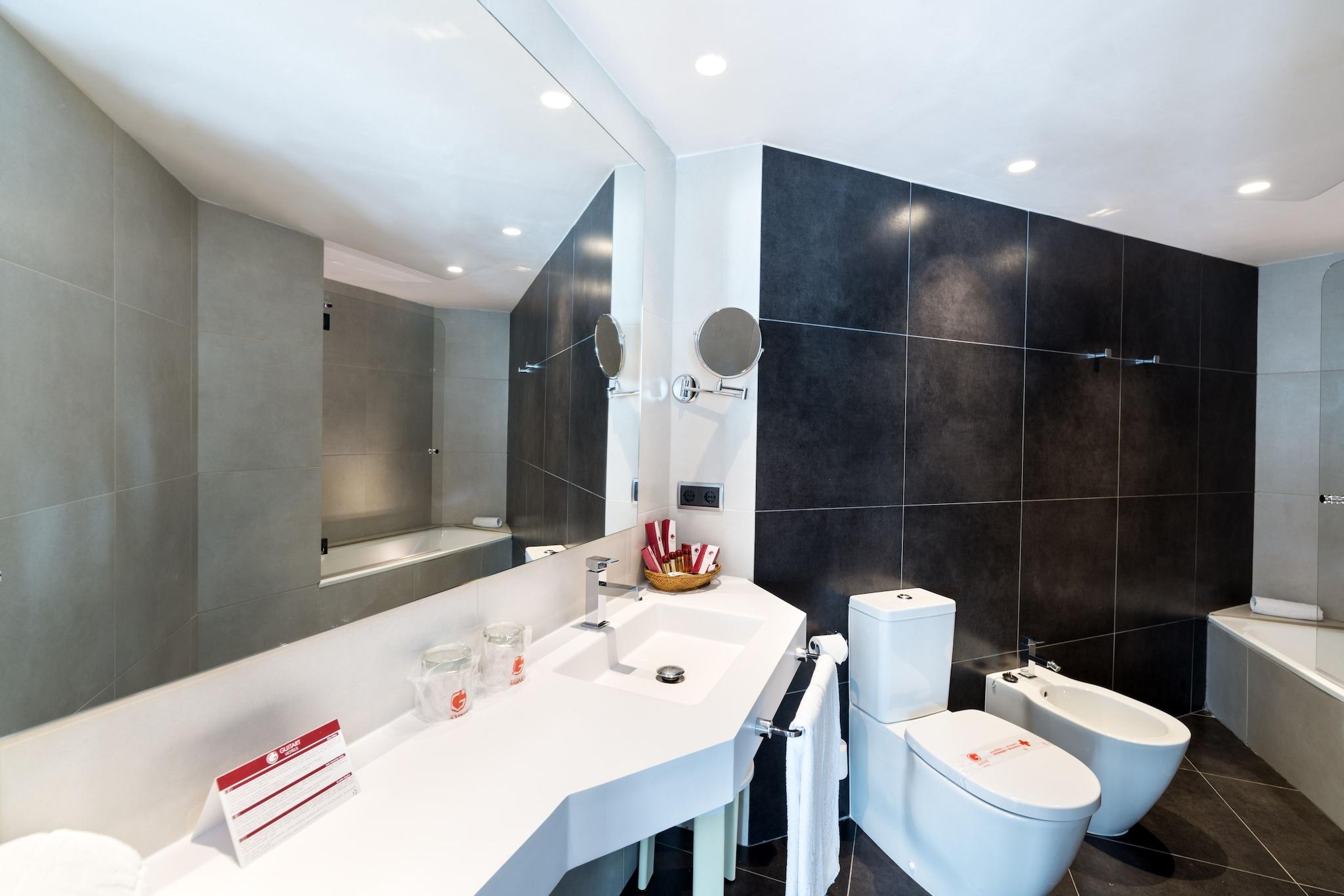 Suite with Double Bed