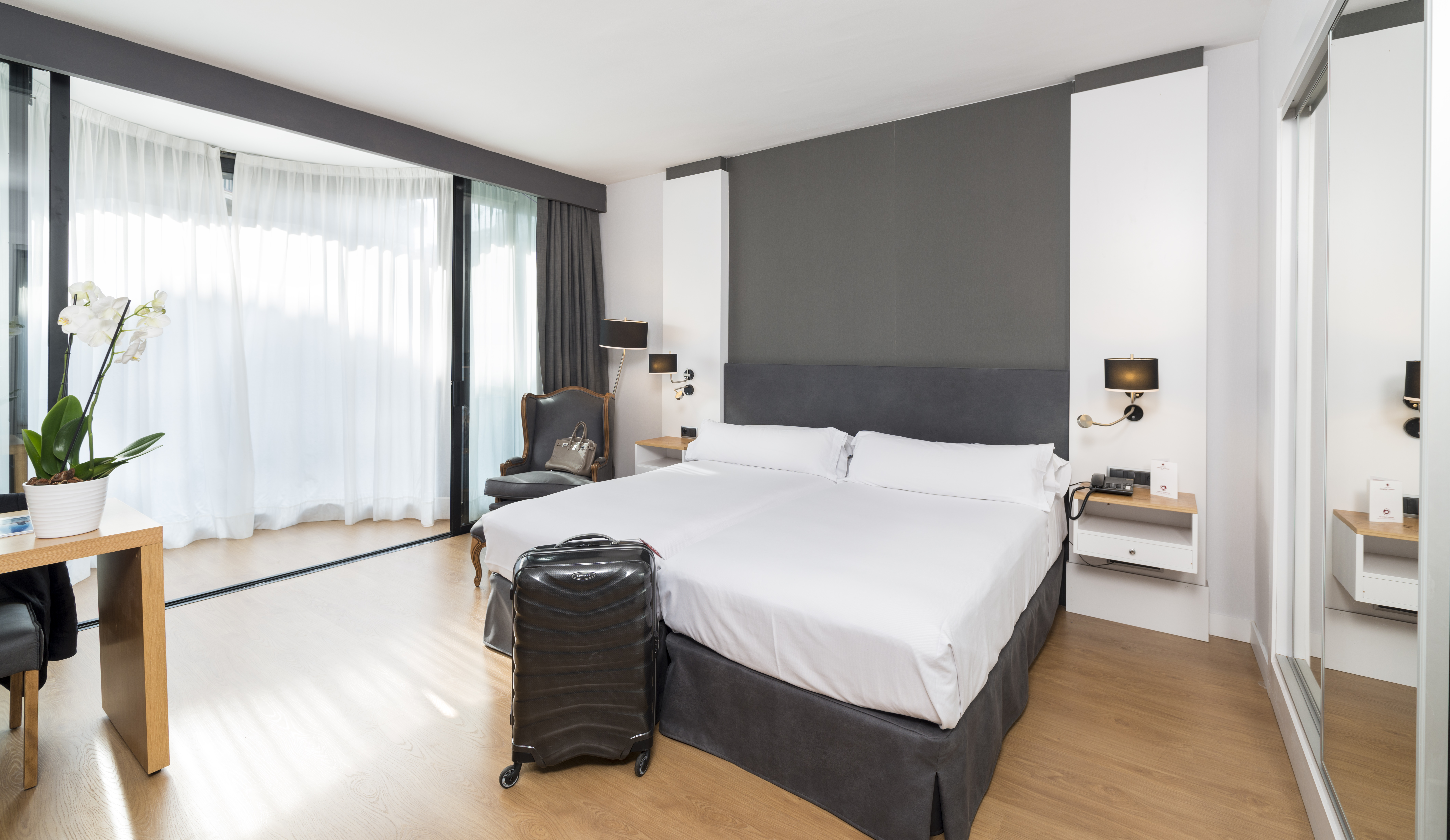 Double or Twin Standard