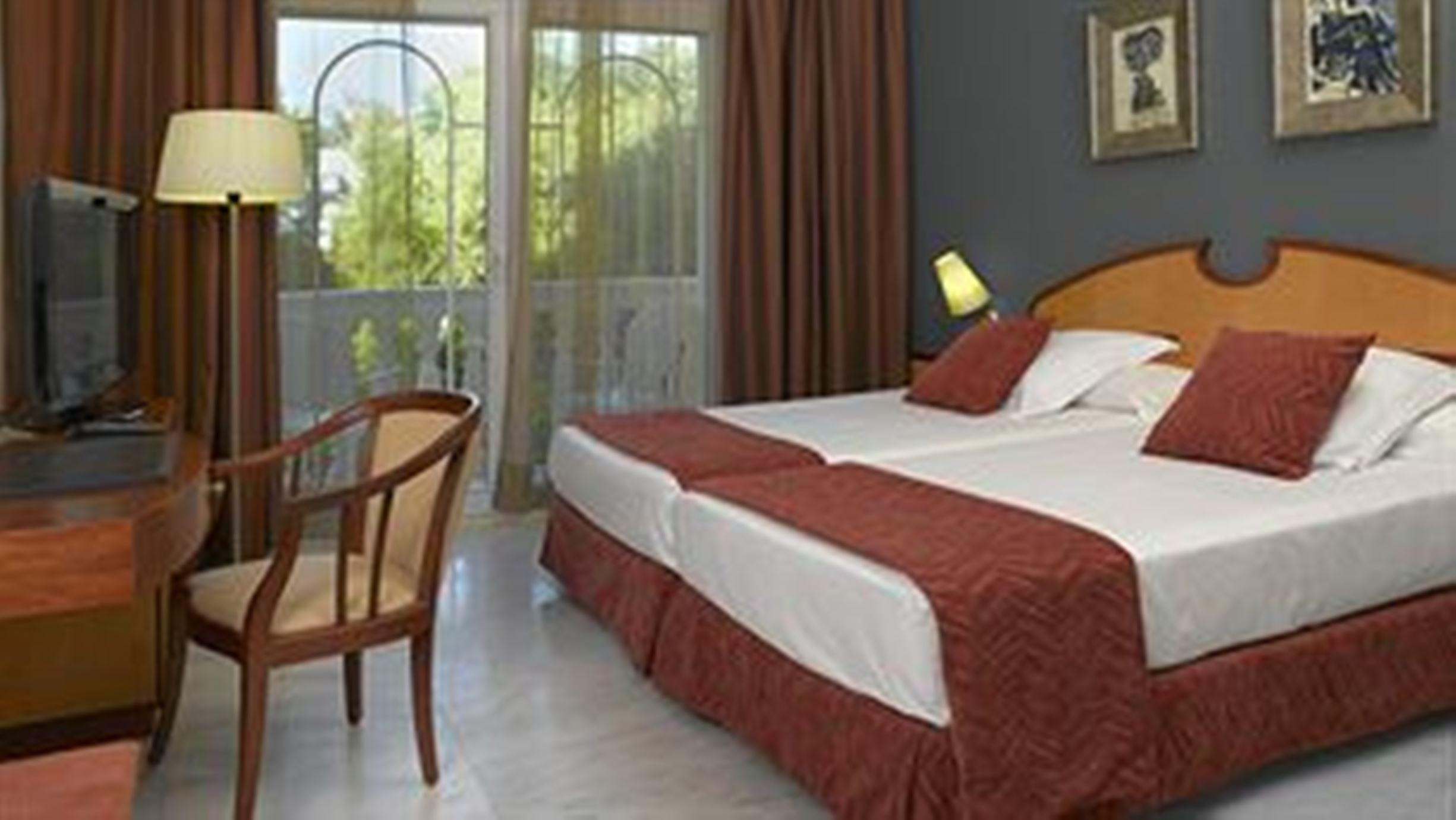 Double or Twin Pool View