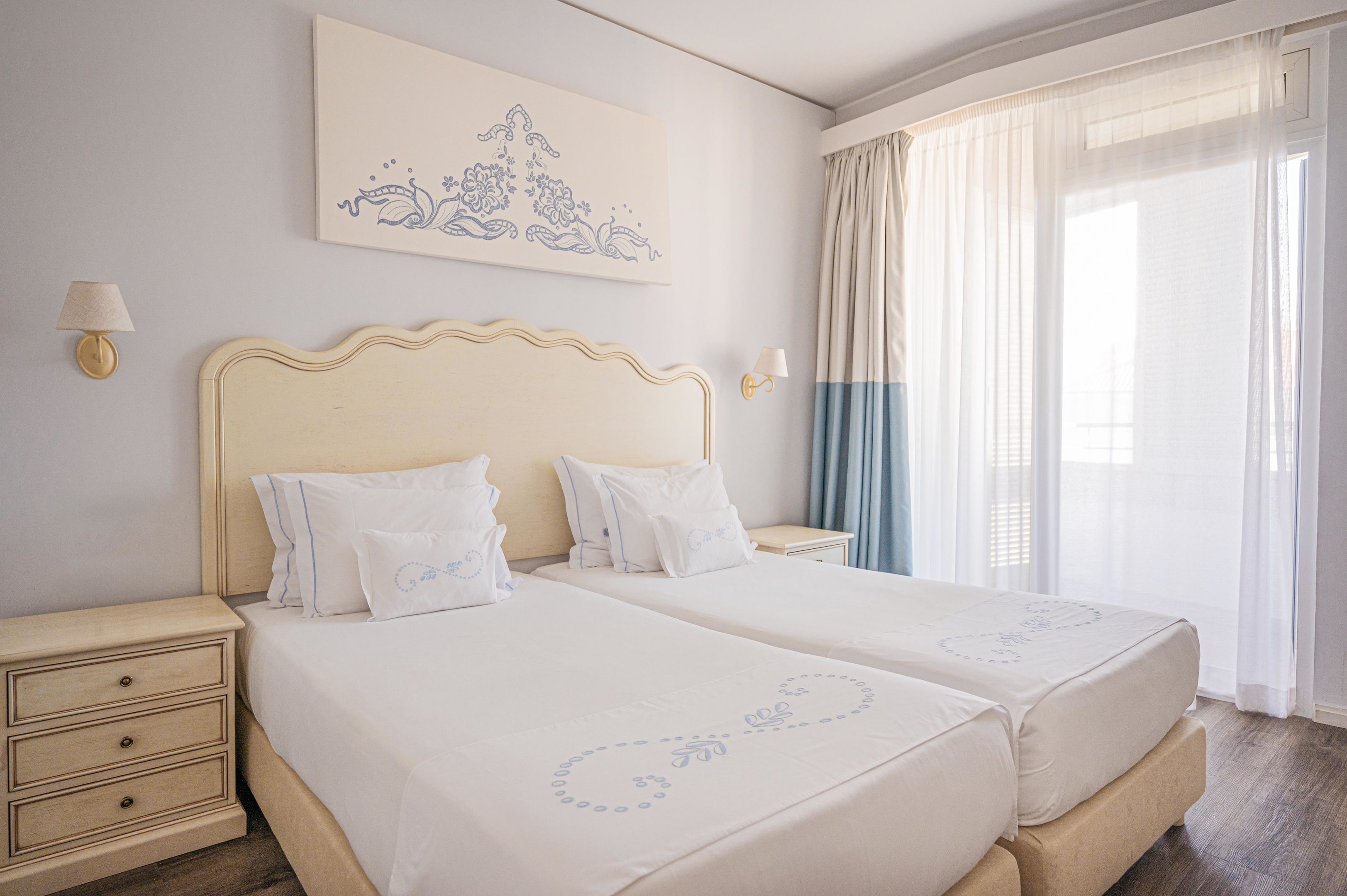 Junior Suite with Balcony