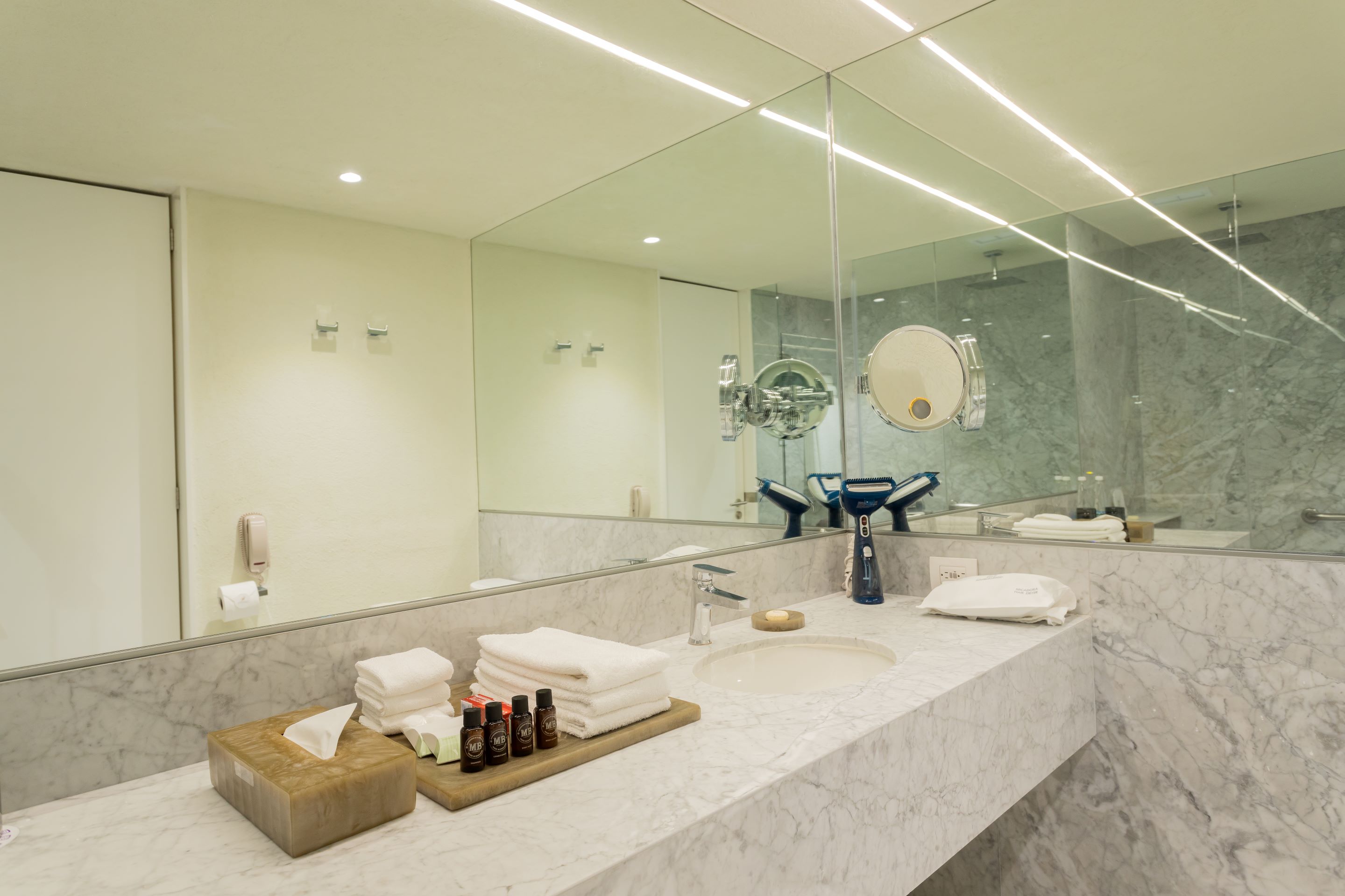 Double King Size Bed