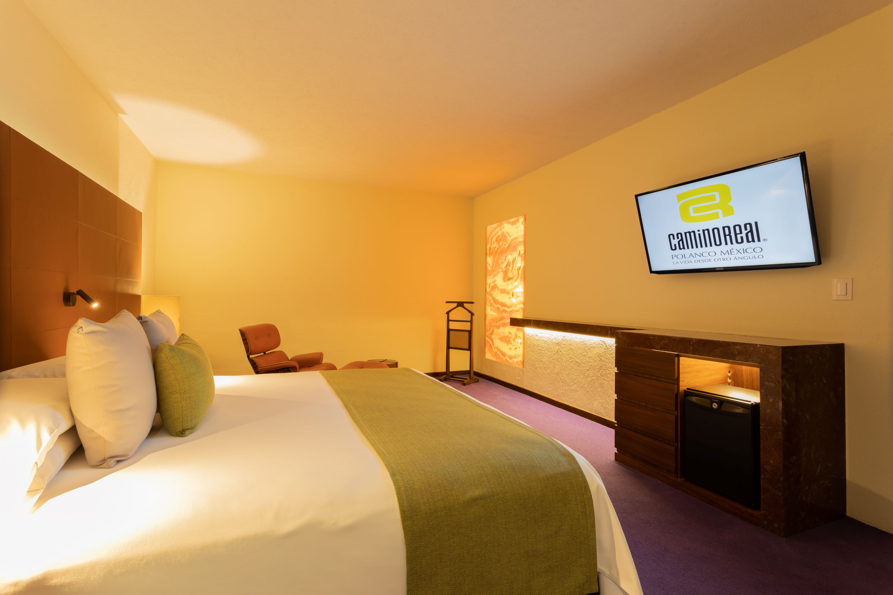 Junior Suite King Size Bed