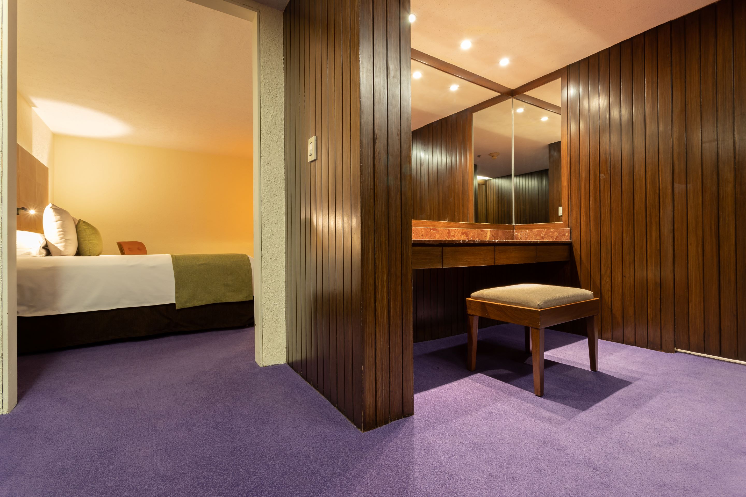 Junior Suite King Size Bed