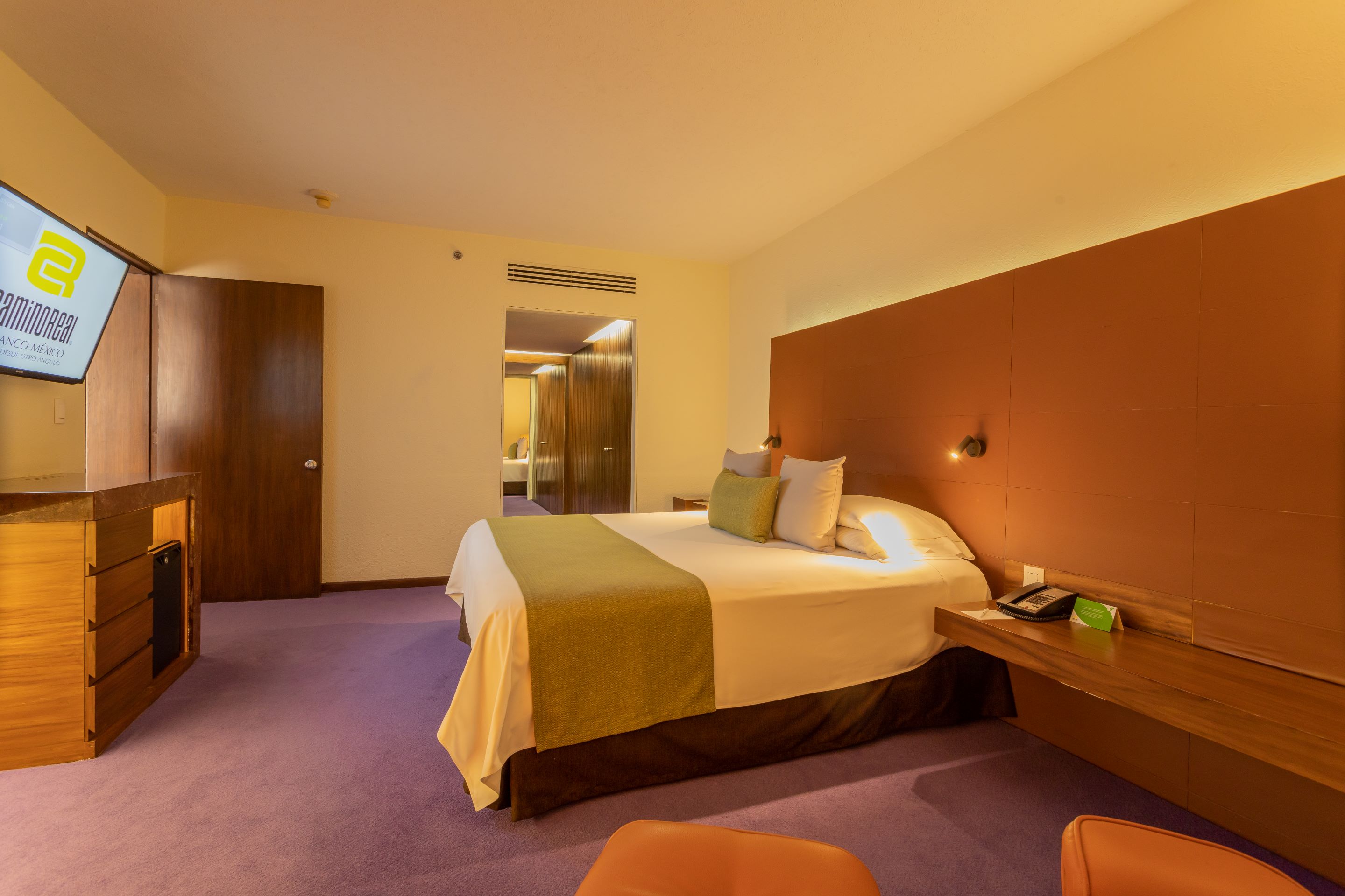 Junior Suite King Size Bed