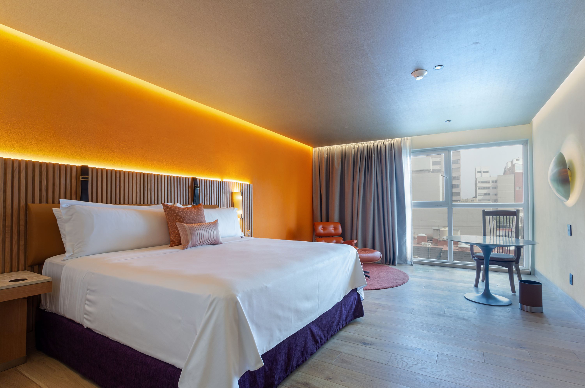 Double Superior King Bed