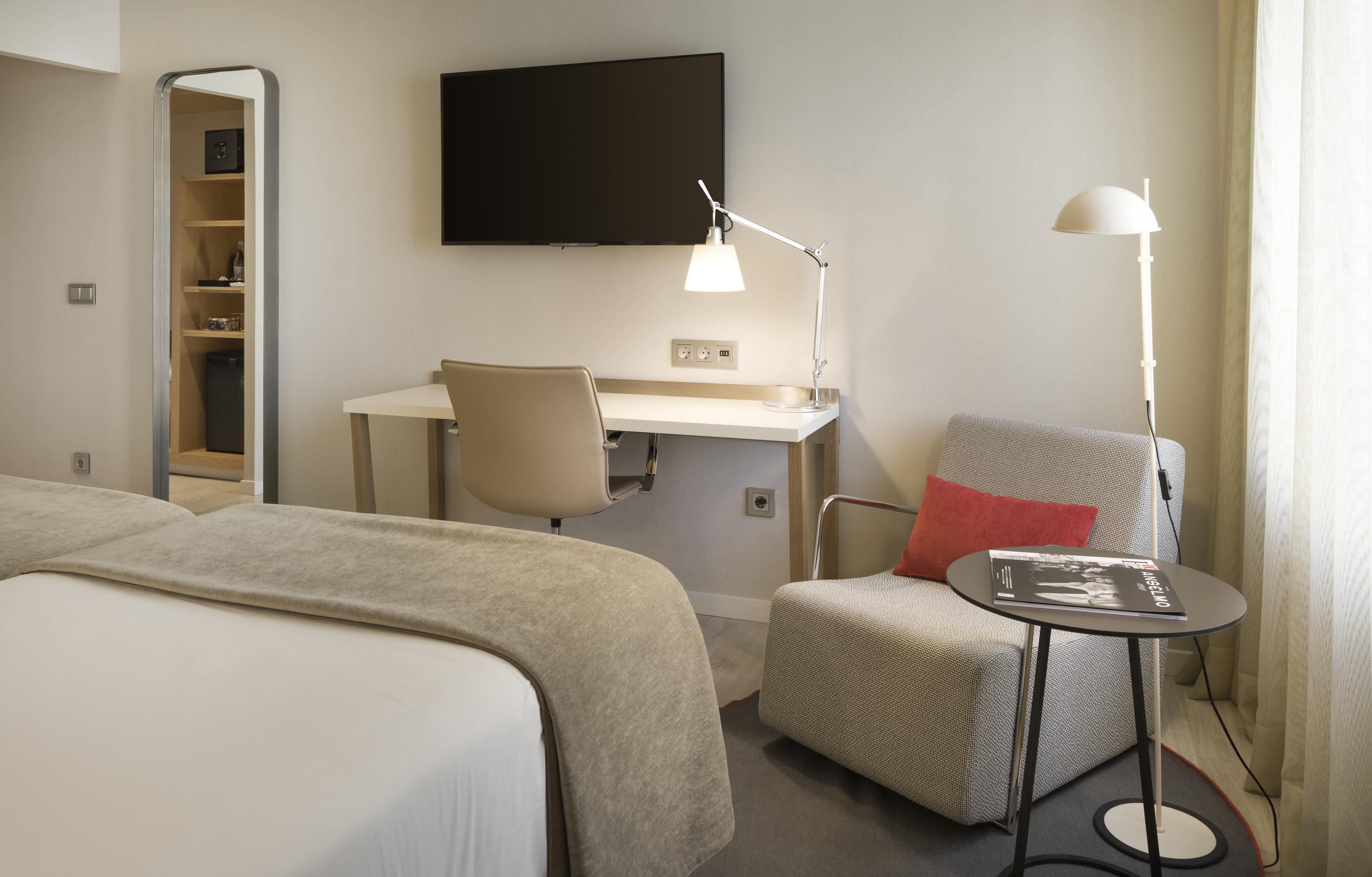 Double or Twin Superior