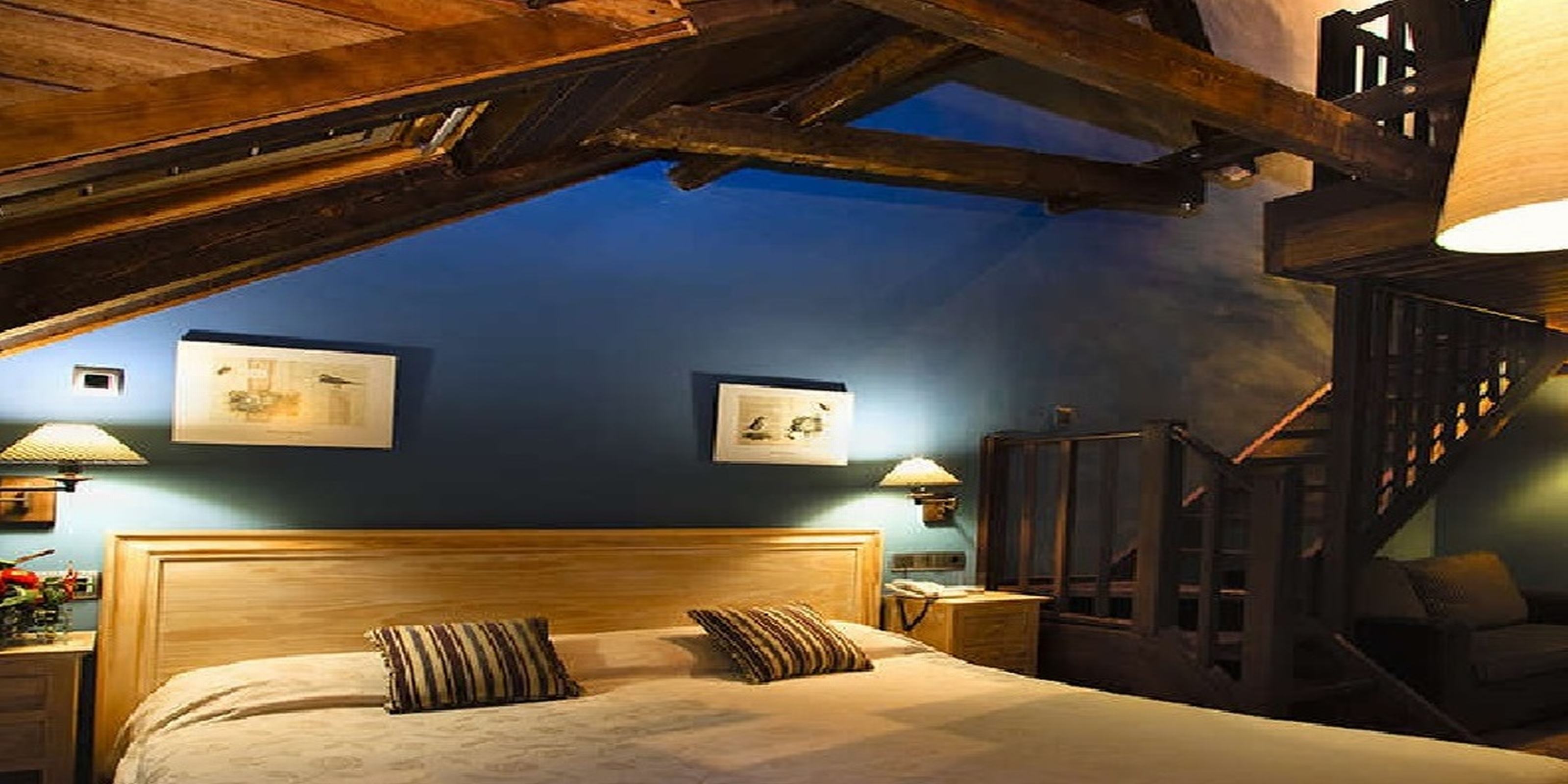 Double or Twin Capacity 4