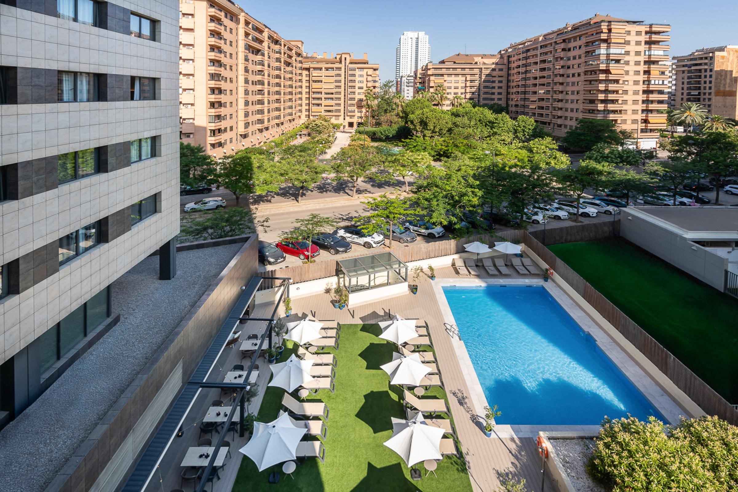 Double or Twin Pool View