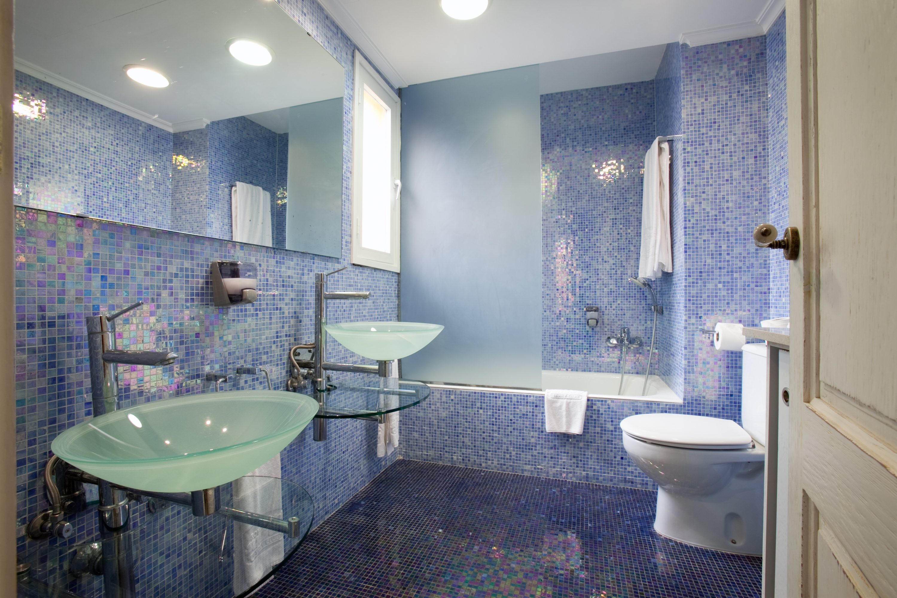 Apartment Capacity 3