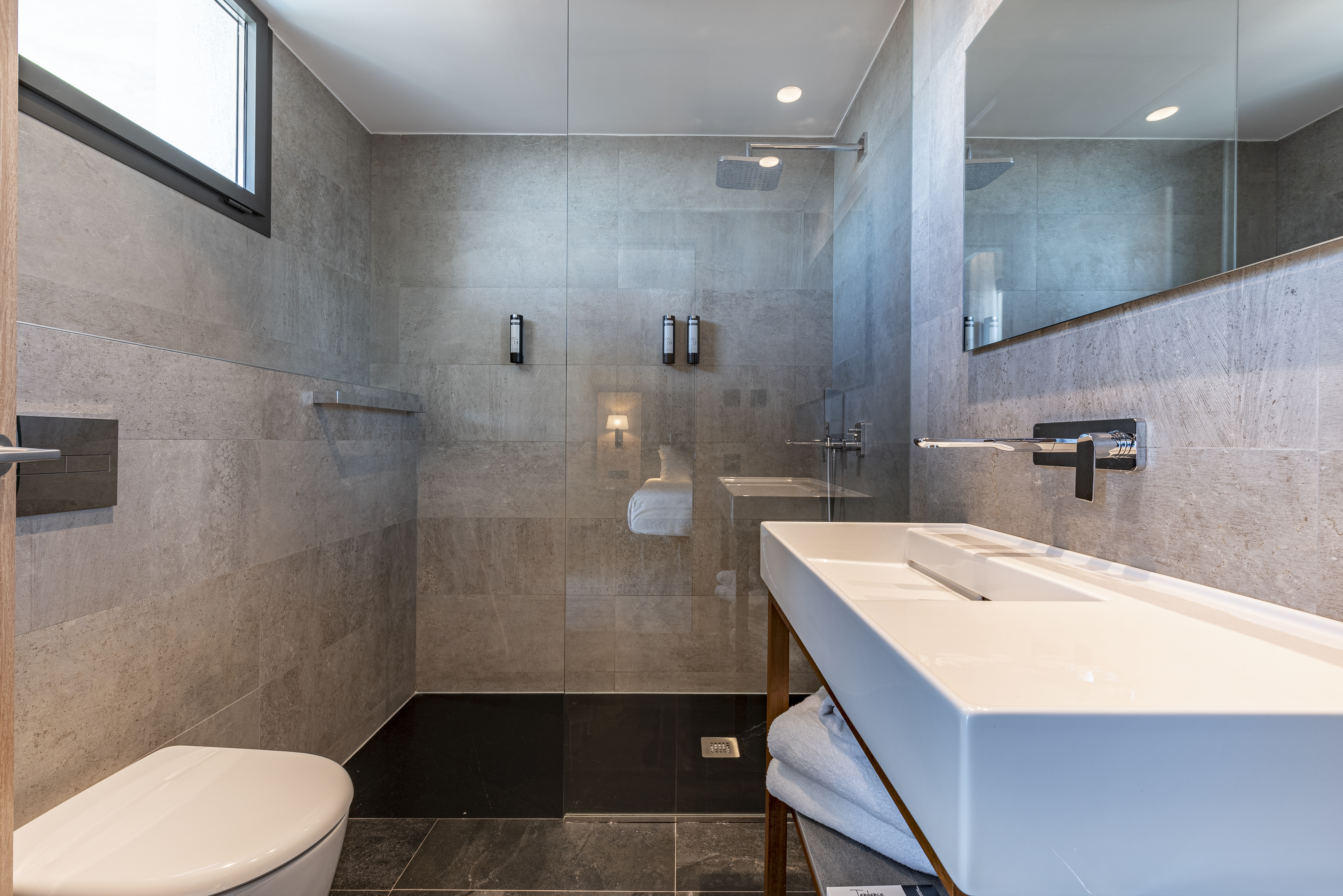 Double Single City View