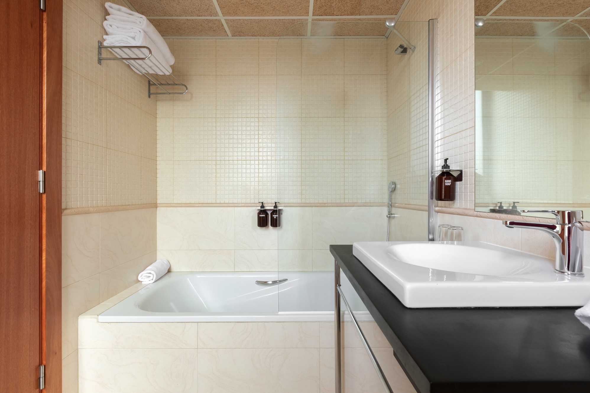 Double or Twin Standard